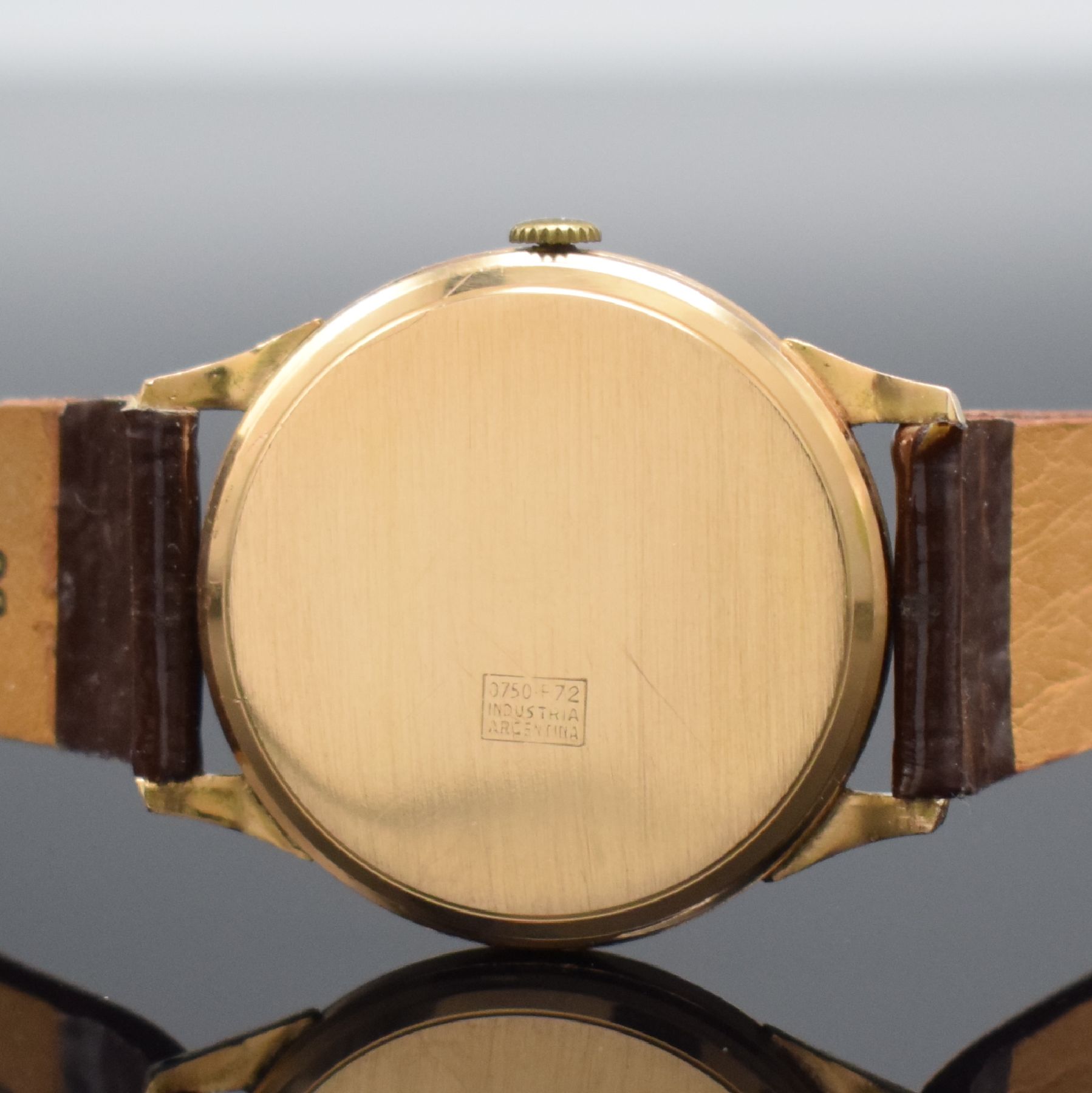 Detail d: LONGINES 30 L große Herrenarmbanduhr in RG 750/000, Schweiz/Argentinien um 1967, Handaufzug, neutrales argentinisches Geh., Boden & Glasrand ...