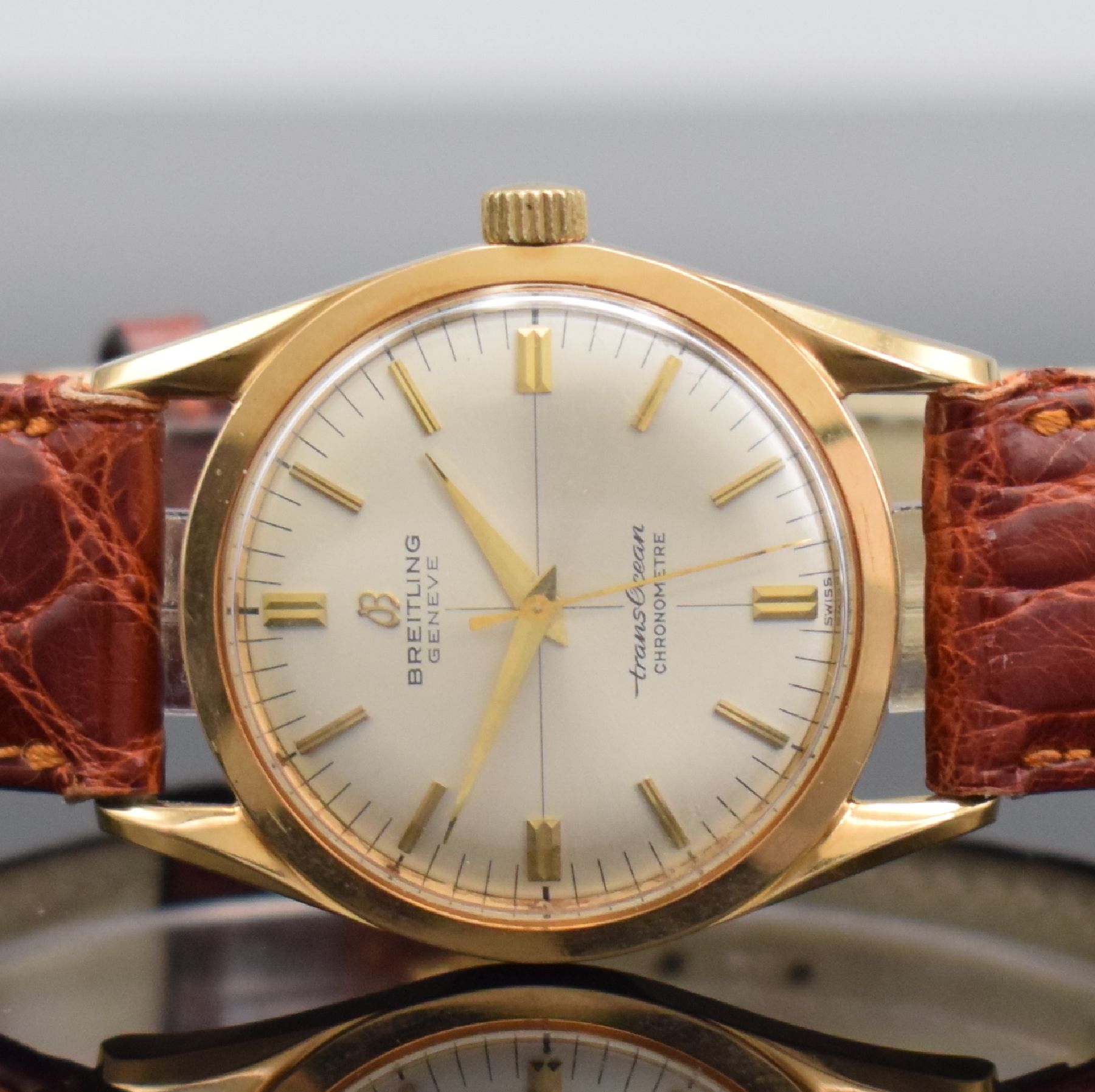 Detail a: BREITLING seltener Armbandchronometer Trans Ocean, Automatik, Schweiz um 1960, GG 750/000, Boden aufgedr., silb. Zifferblatt m. aufgel. Indizes, Anz. ...