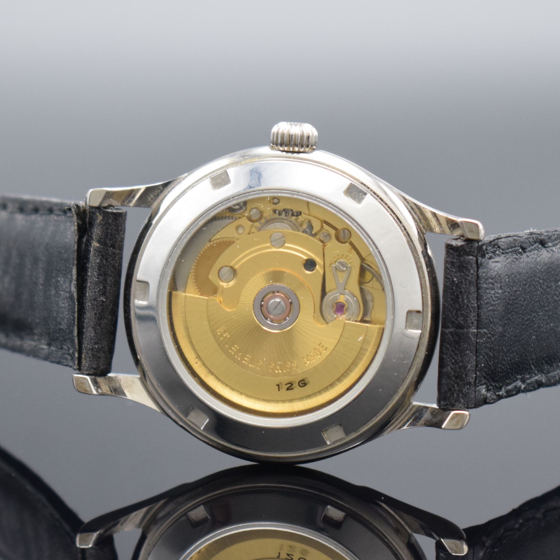 Detail d: BULOVA Armbanduhr, Automatik, Schweiz um 1995, verchr. Gehäuse, beids. vergl., Boden verschr., weißes Zifferbl. m. röm. Zahlen, Datum, verg. Werk ...
