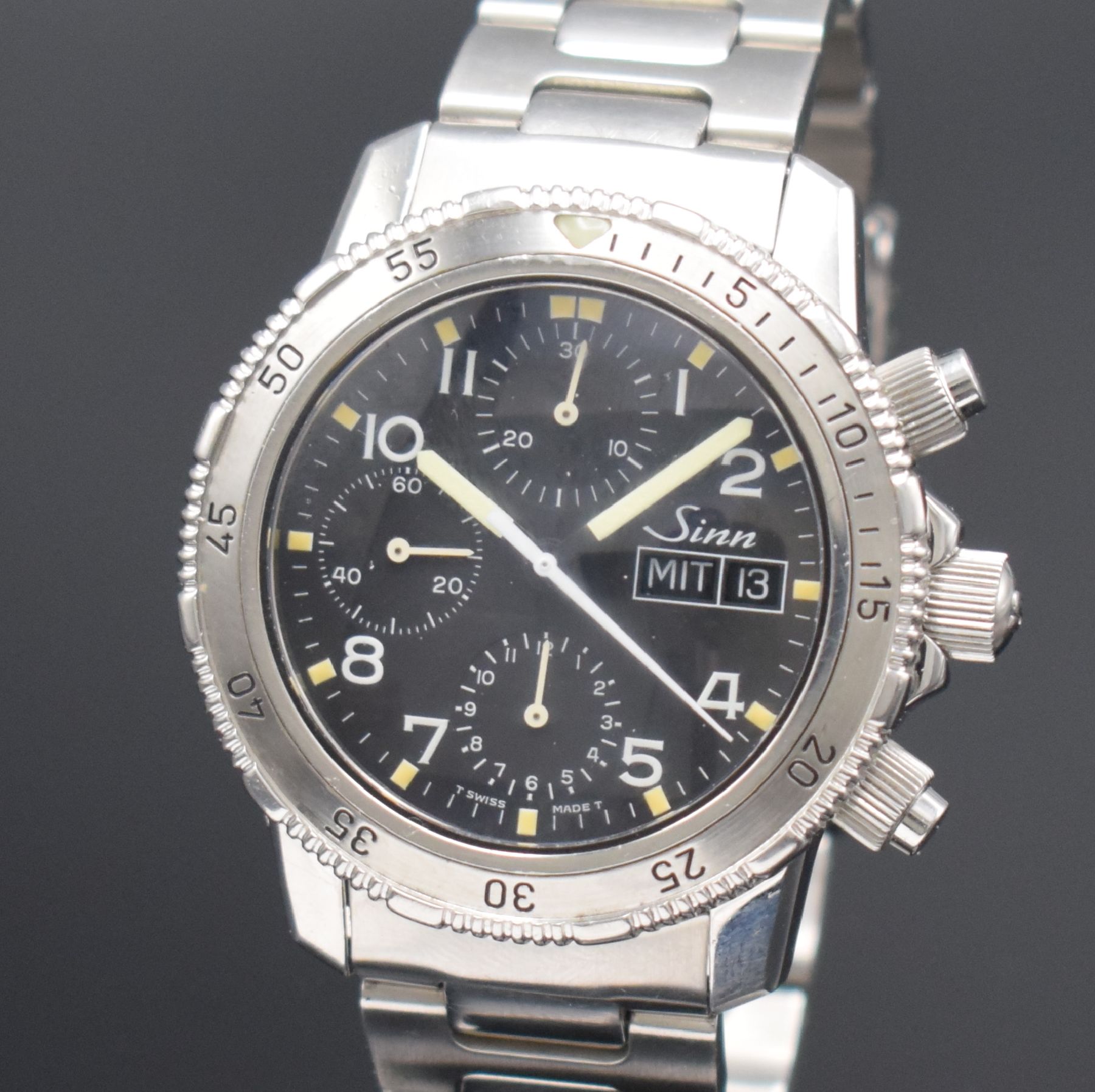 Detail a: SINN Armbandchronograph Referenz 203, Automatik, Schweiz um 1995, Edelstahlgeh. inkl. Gliederband m. Faltschl. & Tauchverlängerung, Boden, Krone & ...