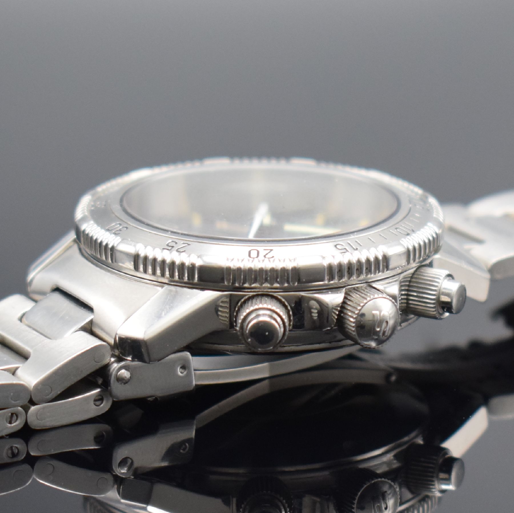 Detail c: SINN Armbandchronograph Referenz 203, Automatik, Schweiz um 1995, Edelstahlgeh. inkl. Gliederband m. Faltschl. & Tauchverlängerung, Boden, Krone & ...
