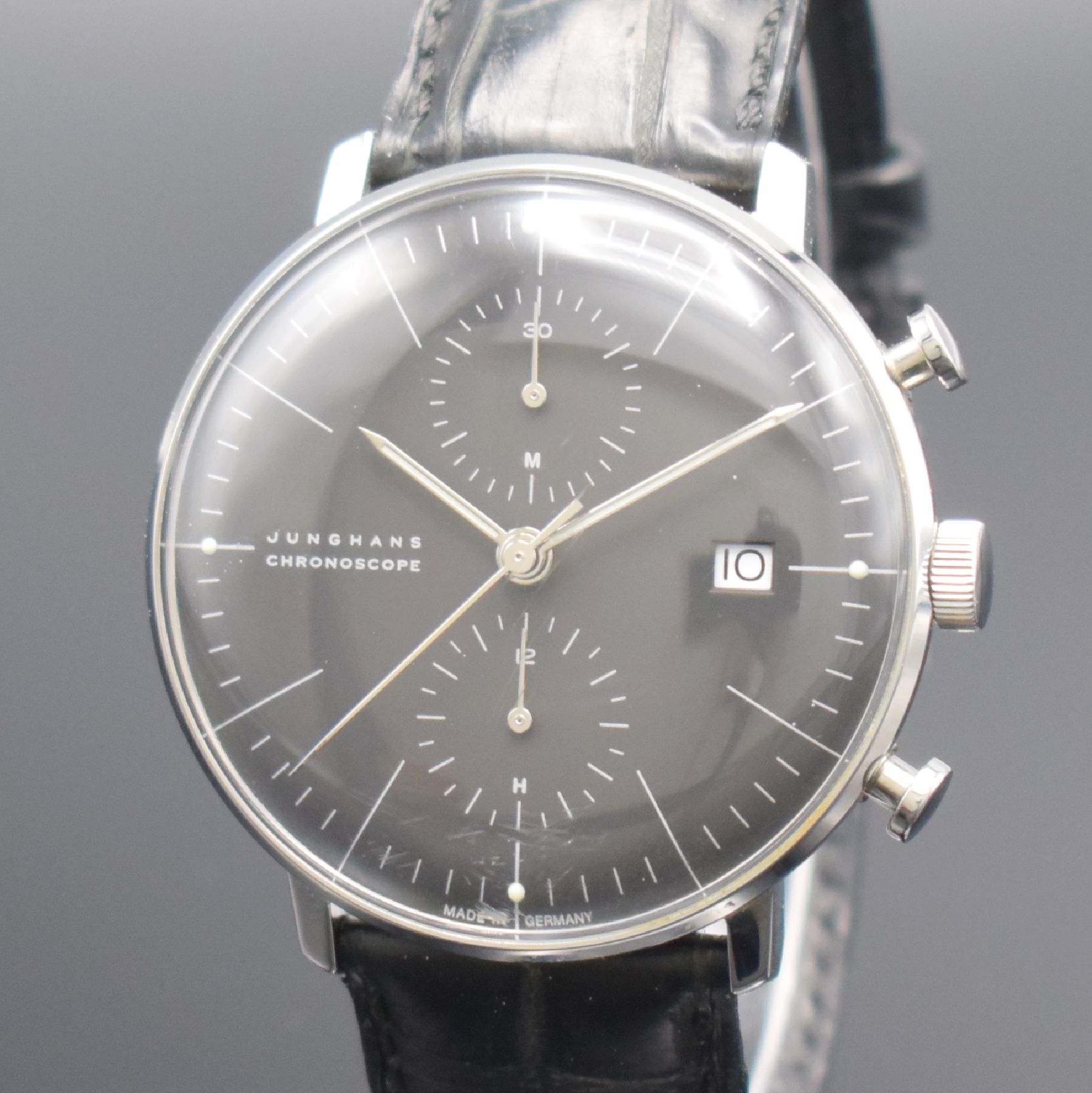 Detail a: JUNGHANS Armbandchronograph Chronoscope Max Bill Referenz 27.4601, Automatik, Deutschland um 2018, Edelstahlgeh., Boden verschr., schwarzes ...