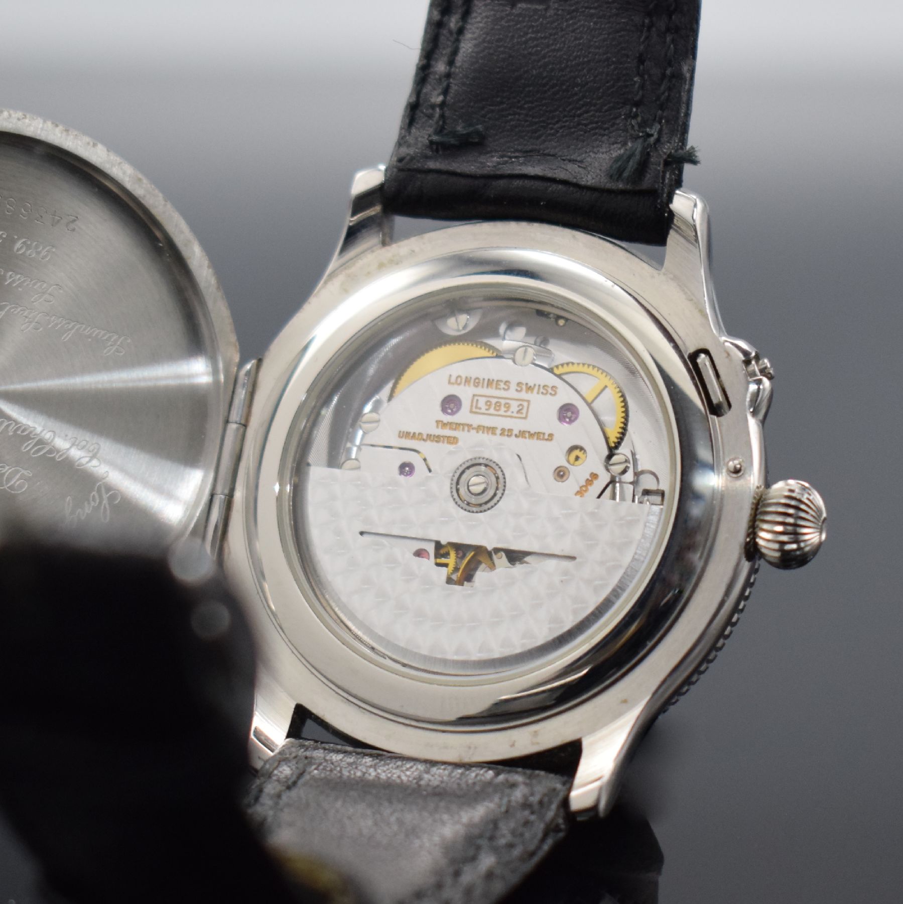 Detail g: LONGINES Lindbergh Stundenwinkeluhr Referenz 989.5215, Automatik, Schweiz um 1990, Edelstahlgeh. inkl. orig. Lederband m. orig. Dornschl., Geh. nach ...