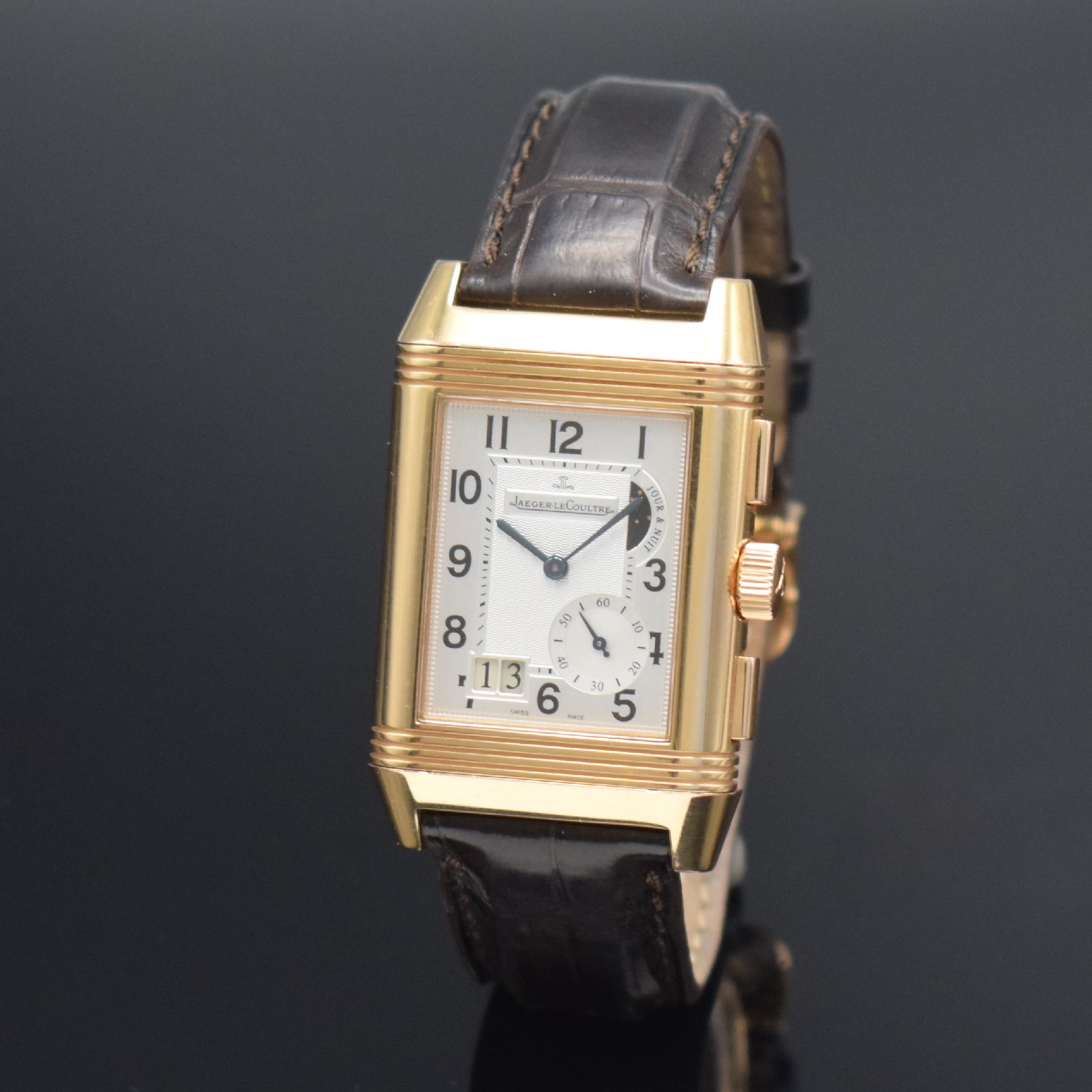 Detail e: Jaeger-LeCoultre Herrenarmbanduhr Reverso Grande GMT in Rosépink gold 750/000 Referenz Q3022420 / 240.2.18, Handaufzug, um 180 Grad drehbares ...