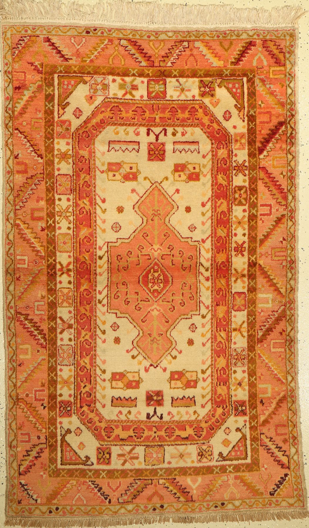 Uschak alt, Türkei, um 1960, Wolle auf Baumwolle, ca. 183 x 112 cm, EHZ: 2