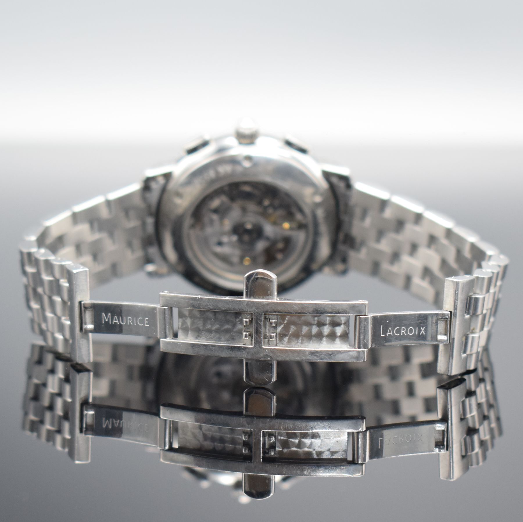 Detail b: MAURICE LACROIX Herrenarmbanduhr Masterpiece Croneo mit Chronograph in Stahl, Schweiz um 2010, Automatik, Ref. MP6318, beids. vergl. Geh., Boden ...