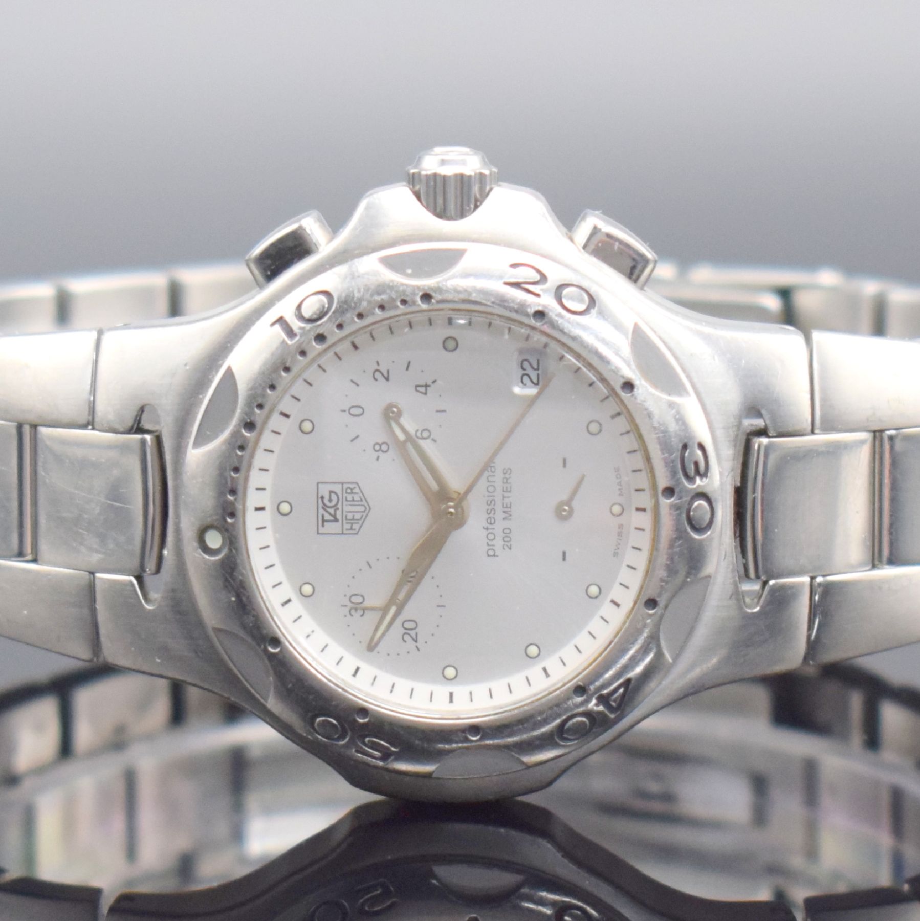 Detail a: TAG HEUER Professional Kirium Armbanduhr mit Chronograph in Stahl, Schweiz verk. lt. beil. Garantie 06/1999, quarz, Boden & Krone verschr., Lünette ...