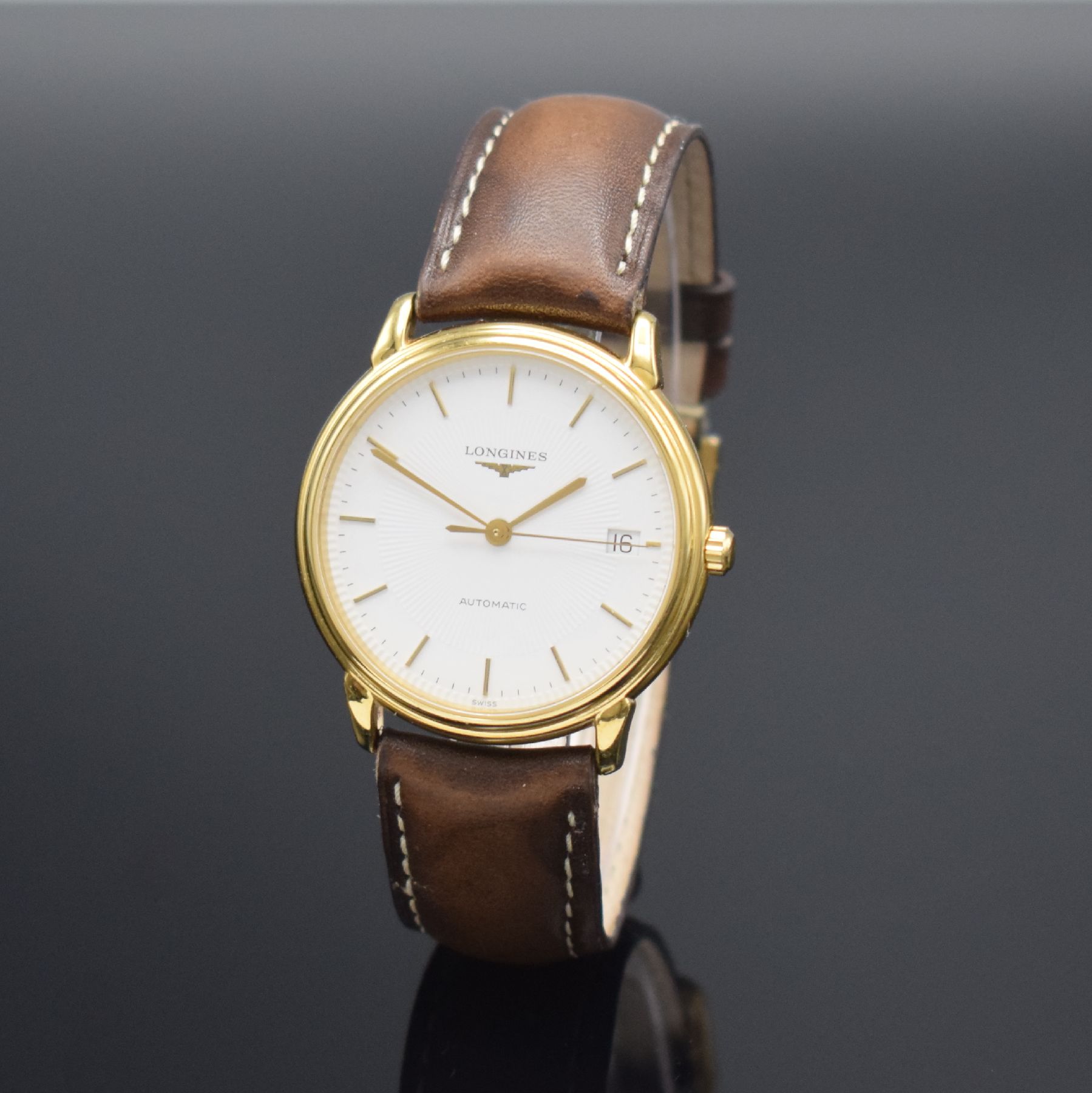 Detail b: LONGINES Armbanduhr Les Grandes Classiques Referenz L4 678 2, Automatik, Schweiz um 2000, verg. Edelstahlgeh. inkl. Lederband m. orig. Dornschl., ...