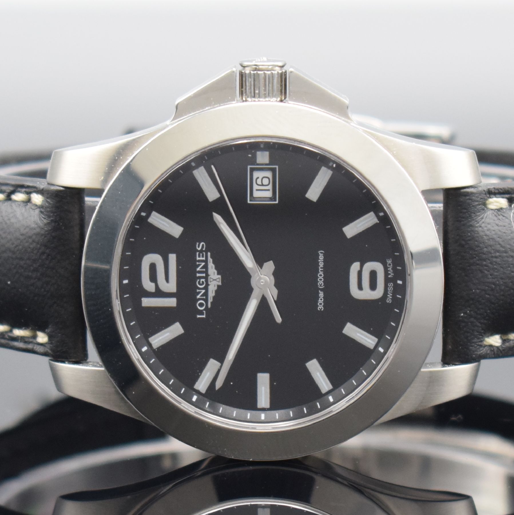 Detail a: LONGINES Armbanduhr Conquest Referenz L3.377.4, quarz, Edelstahlgeh. inkl. orig. Lederband m. dopp. Faltschl., Boden & Krone verschr., ab Herst. ...