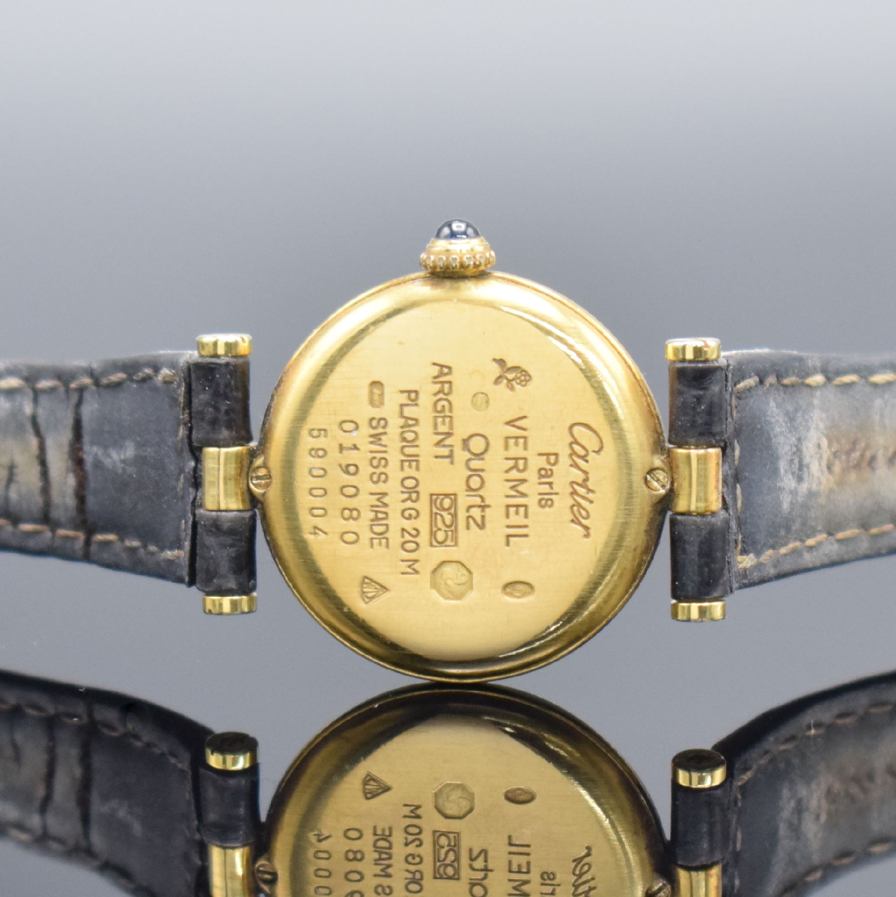 Detail d: CARTIER Damenarmbanduhr Vermeil Referenz 590004, quarz, verg. Silbergeh. inkl. Lederband (zu ern.) m. orig. Dornschl., Boden 2-fach verschr., ...