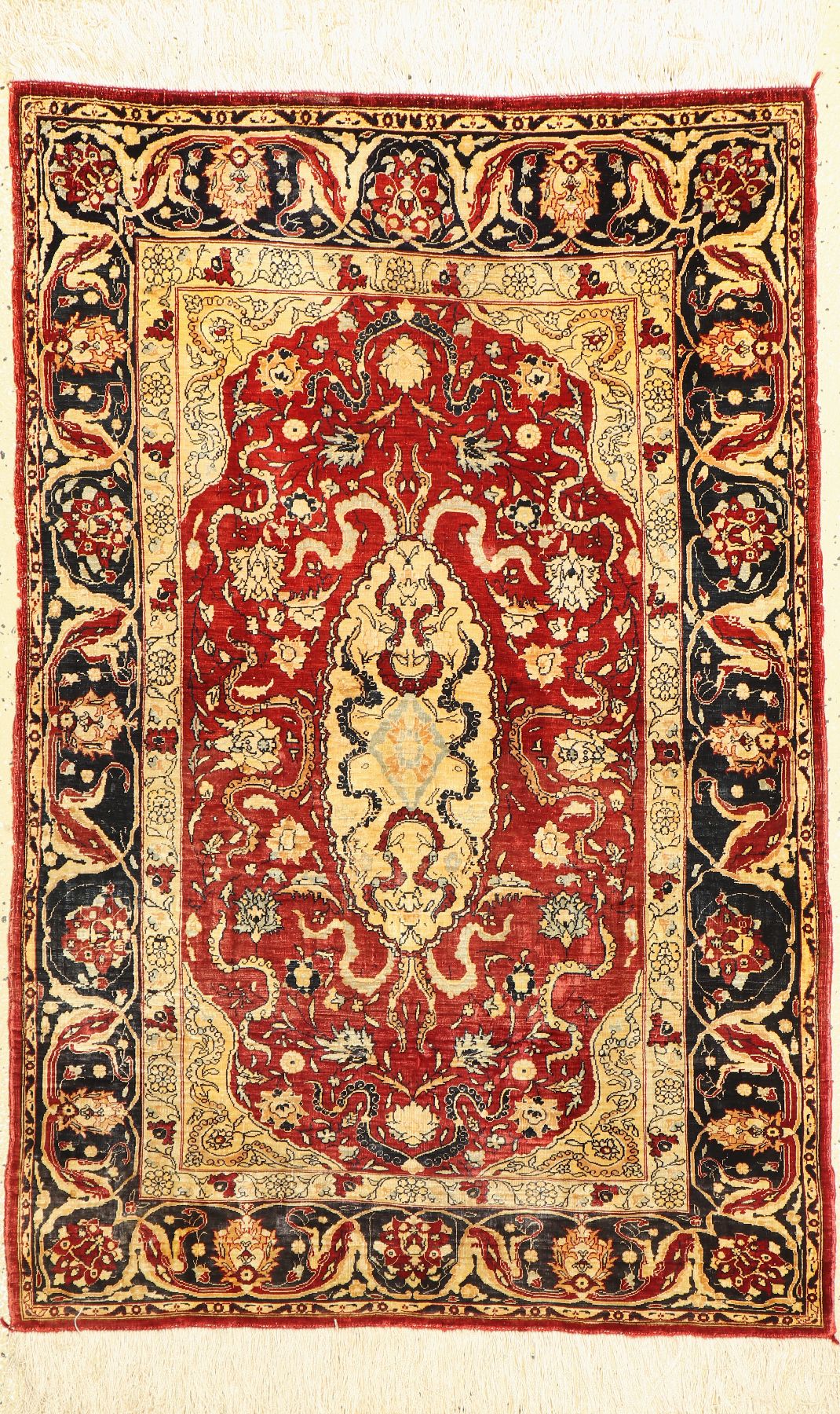 Hereke Seide fein, Türkei, um 1940, reine Naturseide, ca. 117 x 77 cm, ca. 1,0 Mio. Kn/qm, EHZ: 3
