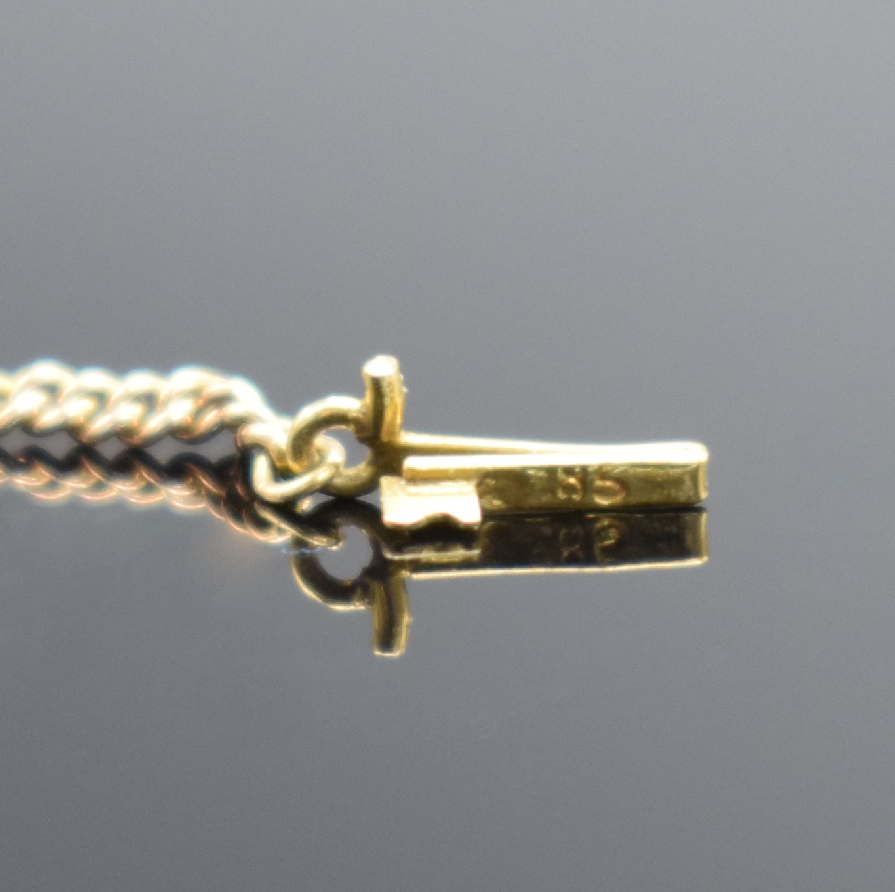 Detail h: MONOPOL / DÜRRSTEIN Damensavonette in GG 585/000 mit Kette in GG 585/000, Schweiz um 1900, floral grav. 2 Deckel-Goldgeh. dell., Metallcuvette, ...