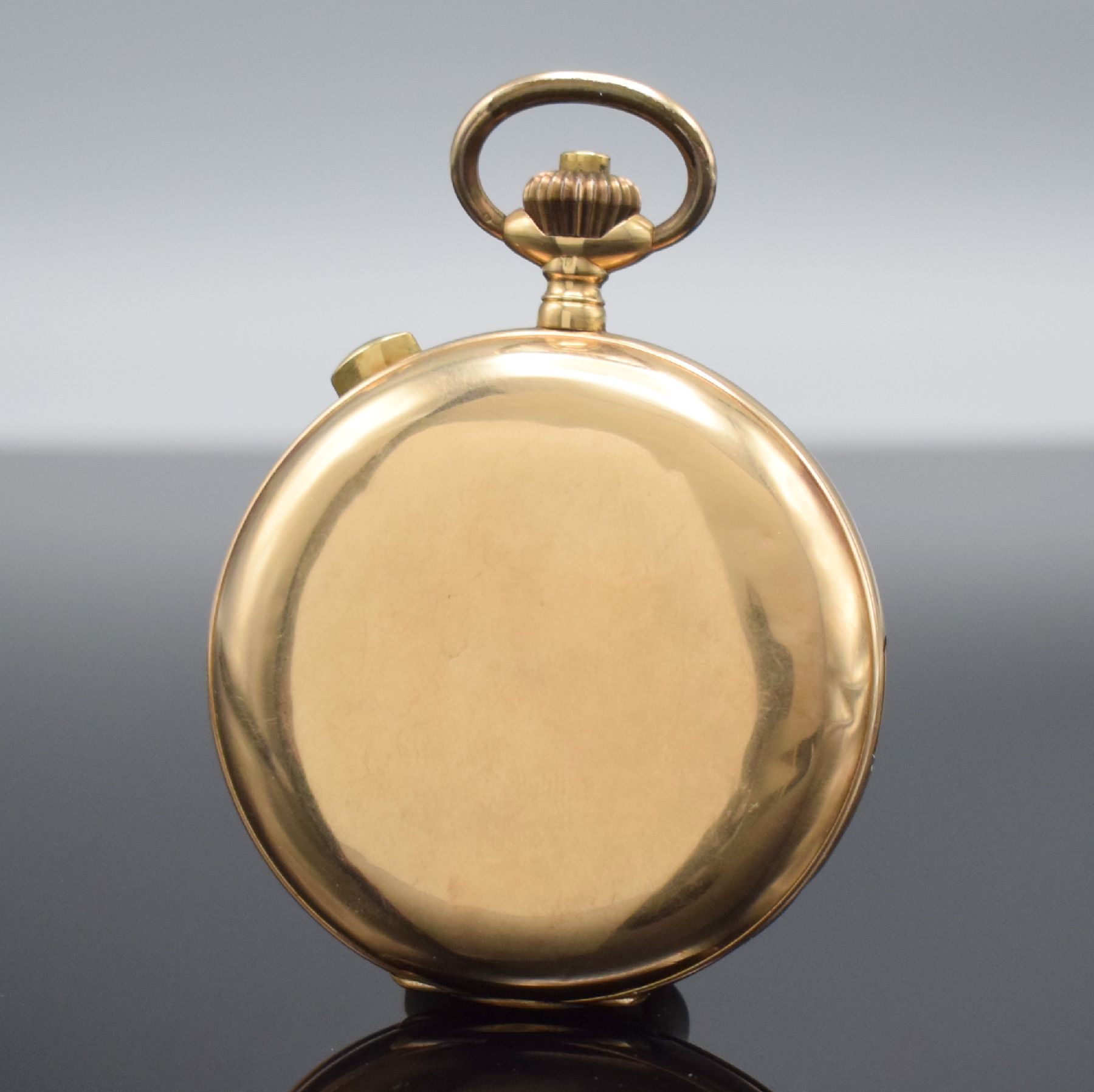 Detail b: Savonette in RG 585/000 mit Repetition & Chronograph, Schweiz um 1900, 2-Deckel Goldgeh., Emailzifferbl. m. arab. Zahlen, verg. Werk m. Schr.-Unr. & ...