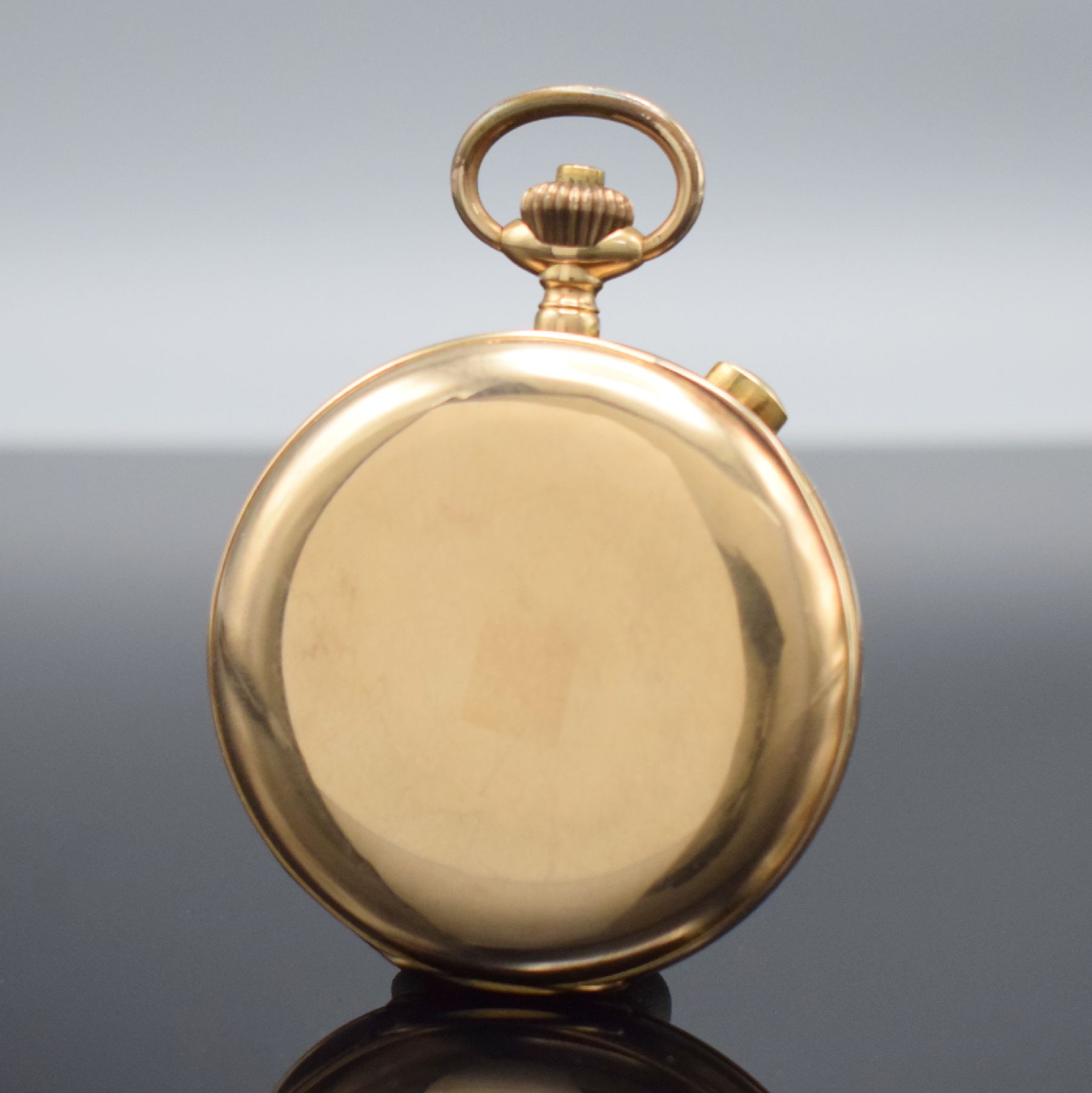 Detail c: Savonette in RG 585/000 mit Repetition & Chronograph, Schweiz um 1900, 2-Deckel Goldgeh., Emailzifferbl. m. arab. Zahlen, verg. Werk m. Schr.-Unr. & ...