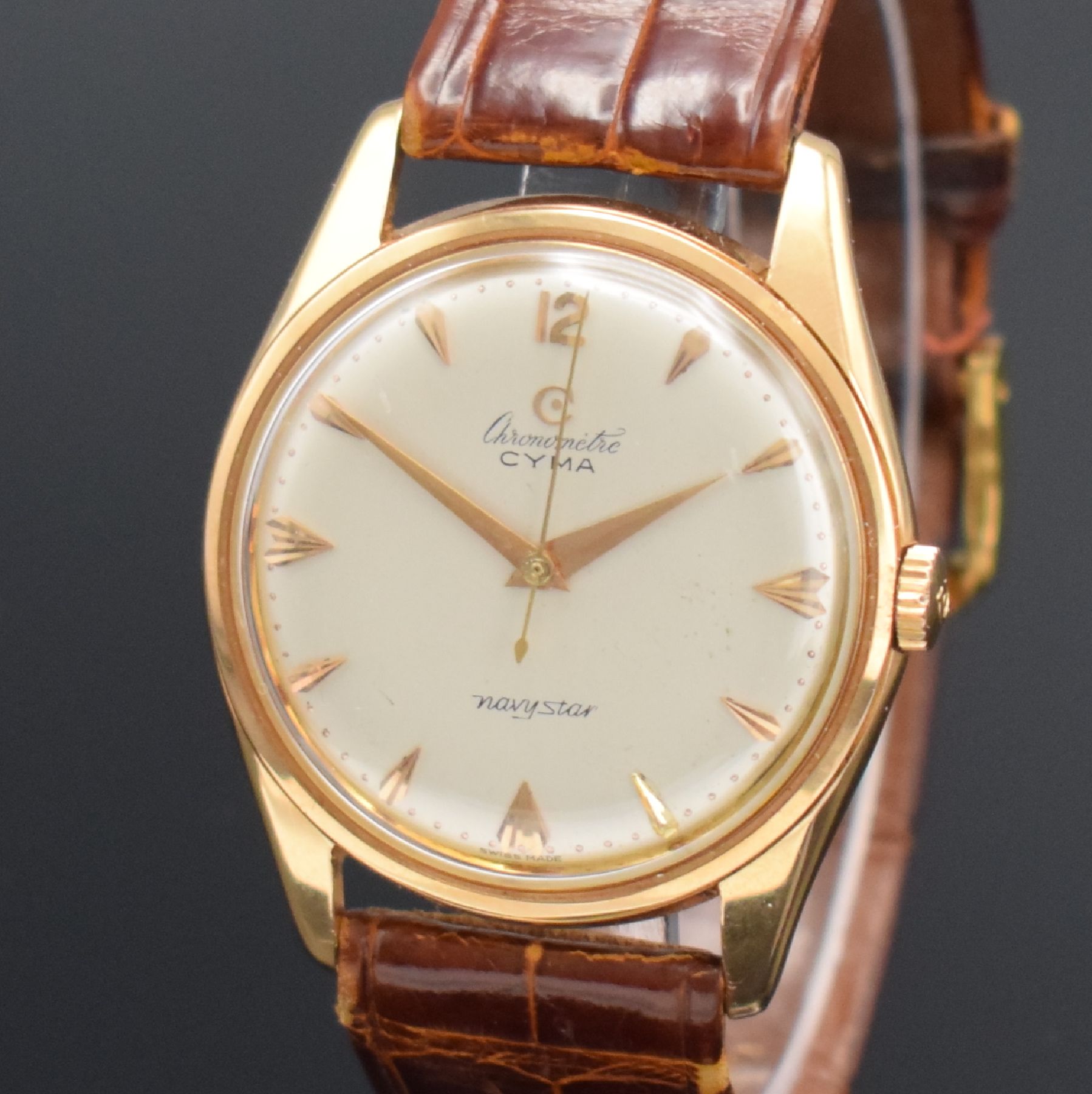 Detail c: CYMA Navystar Chronometer seltene Herrenarmbanduhr in RoseG 750/000, Schweiz um 1960, Handaufzug, 2-teil. Geh., Boden geschr., silb. Zifferbl. m. ...