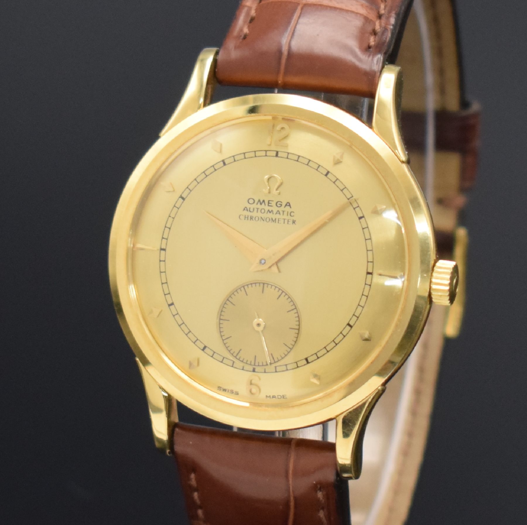 Detail a: OMEGA "Centenary" Chronometer sehr seltene Herrenarmbanduhr in GG 750/000, Schweiz um 1948, Hammerautomatik, Sonderausführung zum 100. ...