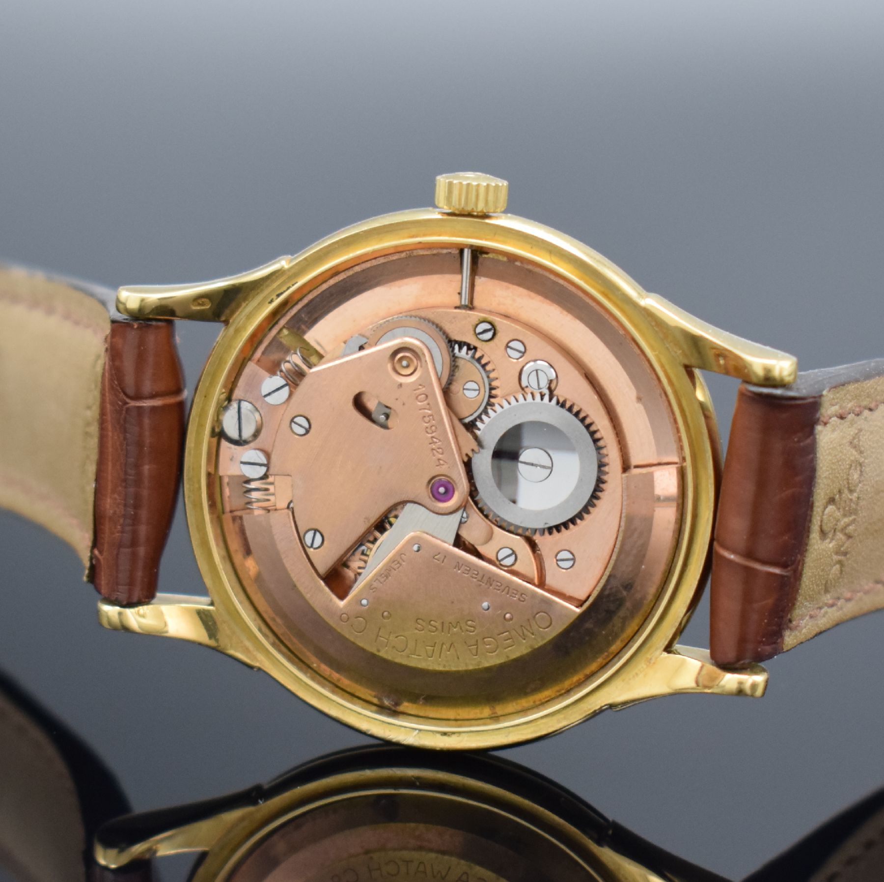 Detail e: OMEGA "Centenary" Chronometer sehr seltene Herrenarmbanduhr in GG 750/000, Schweiz um 1948, Hammerautomatik, Sonderausführung zum 100. ...