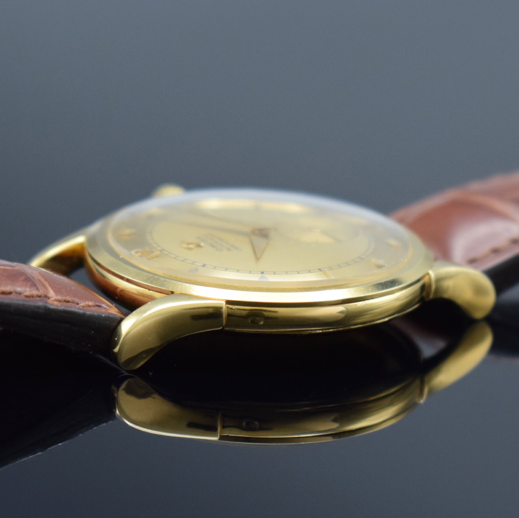 Detail h: OMEGA "Centenary" Chronometer sehr seltene Herrenarmbanduhr in GG 750/000, Schweiz um 1948, Hammerautomatik, Sonderausführung zum 100. ...