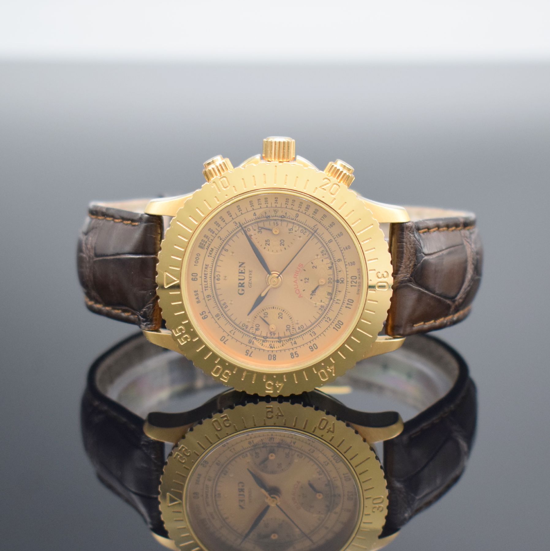 GRUEN Aquarius seltene auf 500 Stück limitierte Herrenarmbanduhr in Roségold 750/000, Schweiz um 1990, Automatik, massives Goldgeh., Boden, Krone & ...