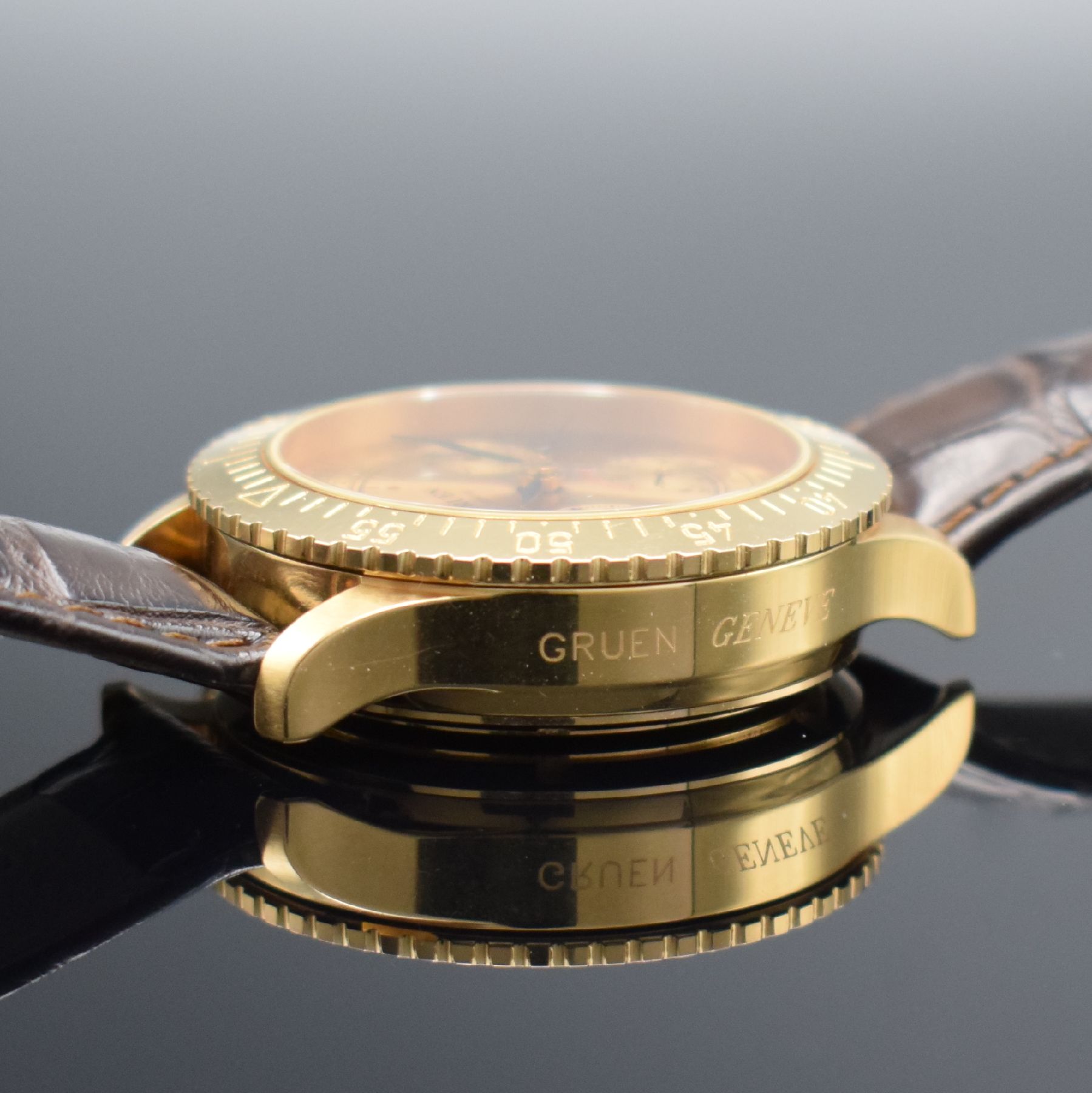 Detail e: GRUEN Aquarius seltene auf 500 Stück limitierte Herrenarmbanduhr in Roségold 750/000, Schweiz um 1990, Automatik, massives Goldgeh., Boden, Krone & ...