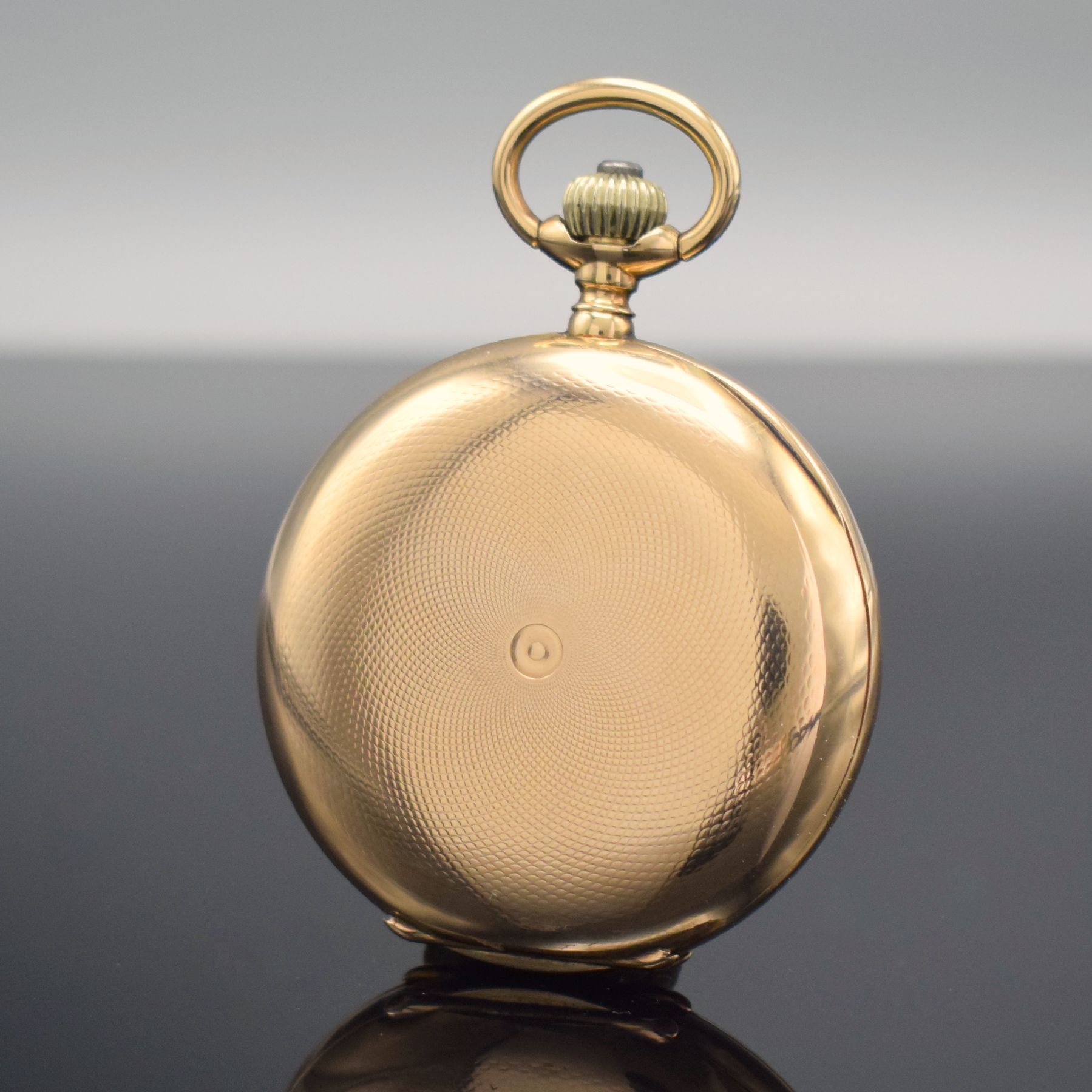 Detail c: Schwere Savonette mit Chronometerhemmung Nr. 36031 in RoseG 585/000, Schweiz um 1900, guill. 3-Deckel Goldgeh. l. dell., Emailzifferbl. m. röm. ...