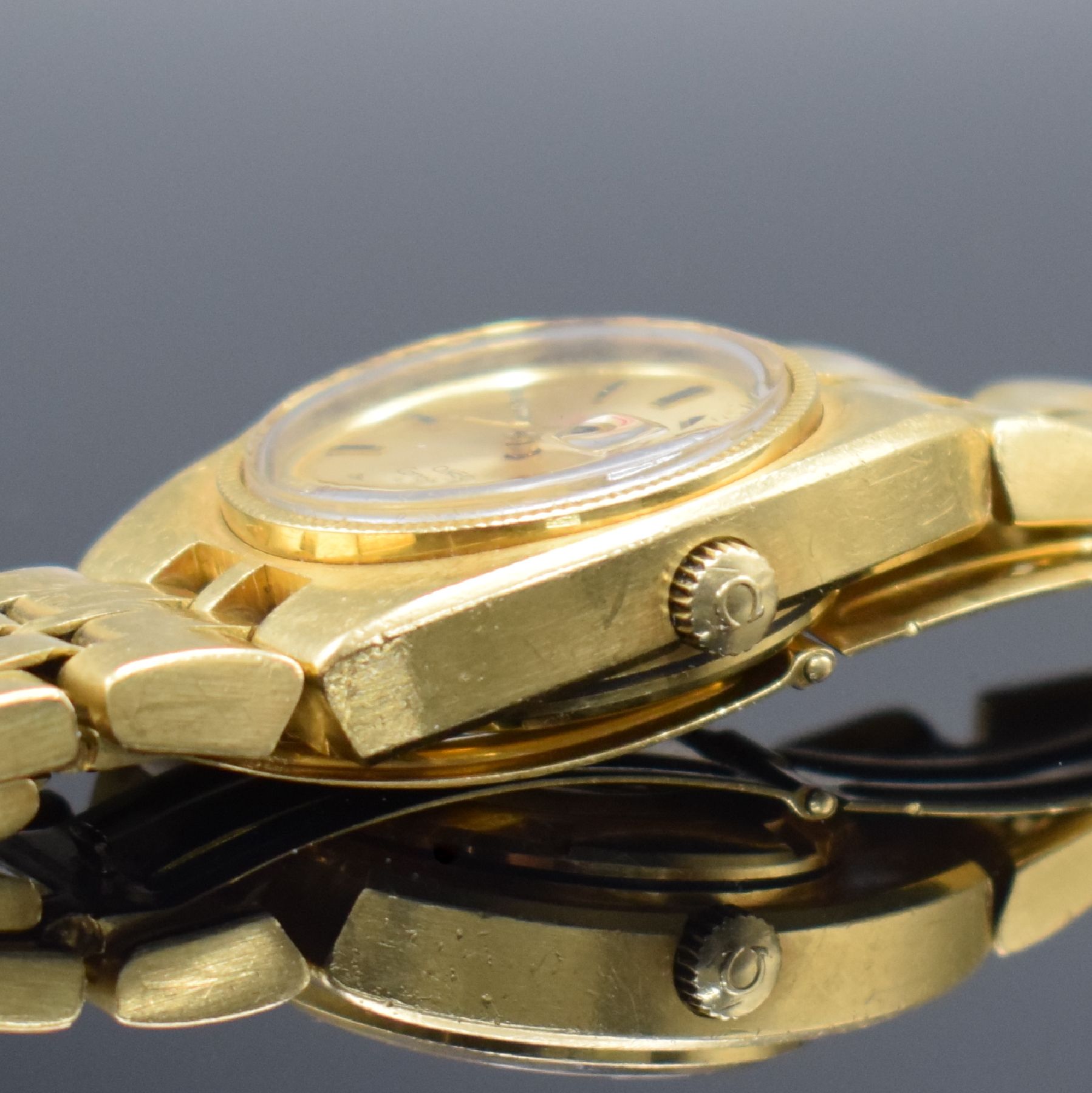 Detail e: OMEGA Constellation "Kim Il-Sung" sehr seltene Damenarmbanduhr in GG 750/000 Referenz 568.0014, Schweiz um 1975, Automatik, schweres ...