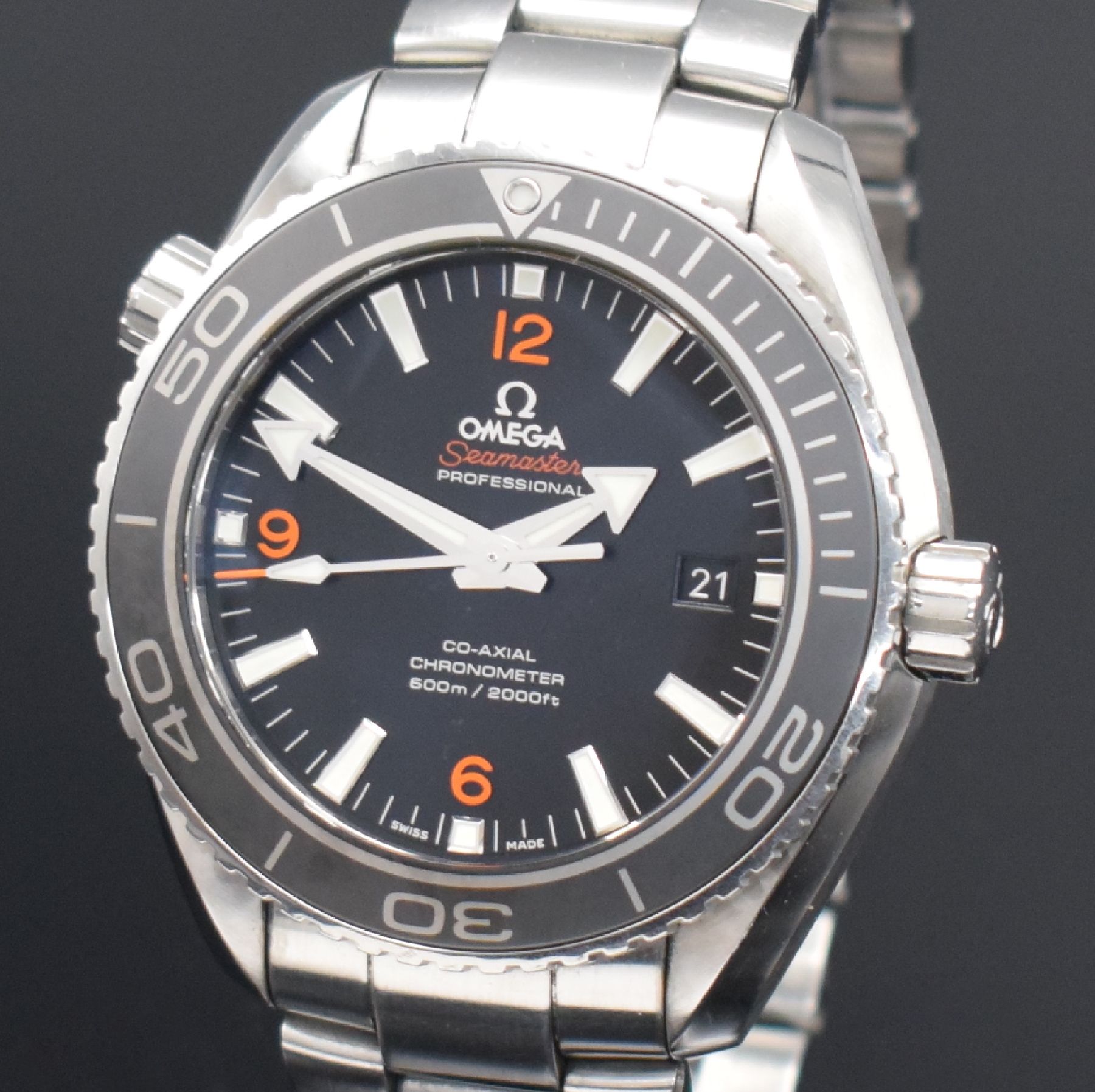 Detail a: OMEGA Herrenarmbanduhr Seamaster Professional Planet Ocean Referenz 23230462101003, Automatik, Chronometer in Edelstahl inkl. Gliederband m. ...