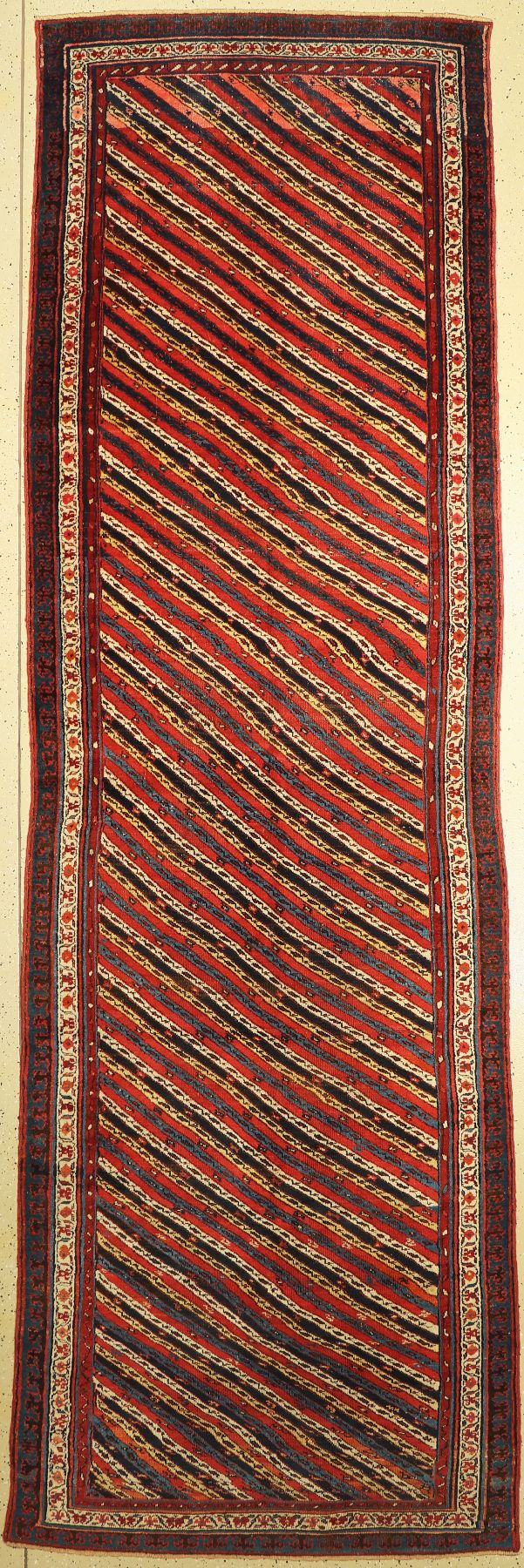 Antike Kurdische Galerie, Persien, 19. Jhd,Wolle auf Wolle, ca. 406 x 131 cm, EHZ:(Guter Zustand)