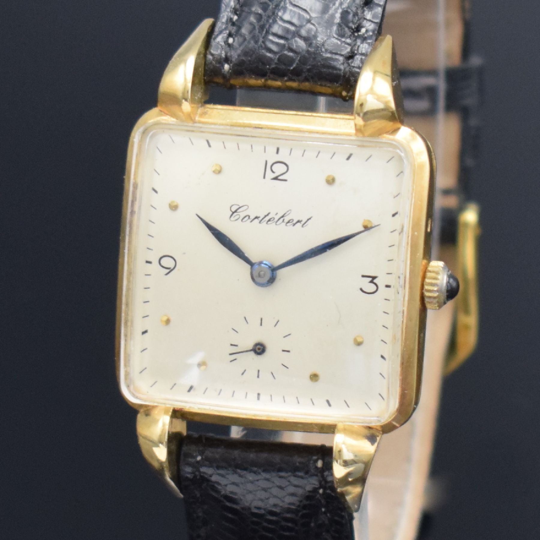 Detail c: CORTEBERT Damenarmbanduhr in RG 750/000, Schweiz um 1950, Handaufzug, Boden aufgedr., Schmuckkrone, Tropfen-Anstöße, silb. Zifferbl. m. gold. ...