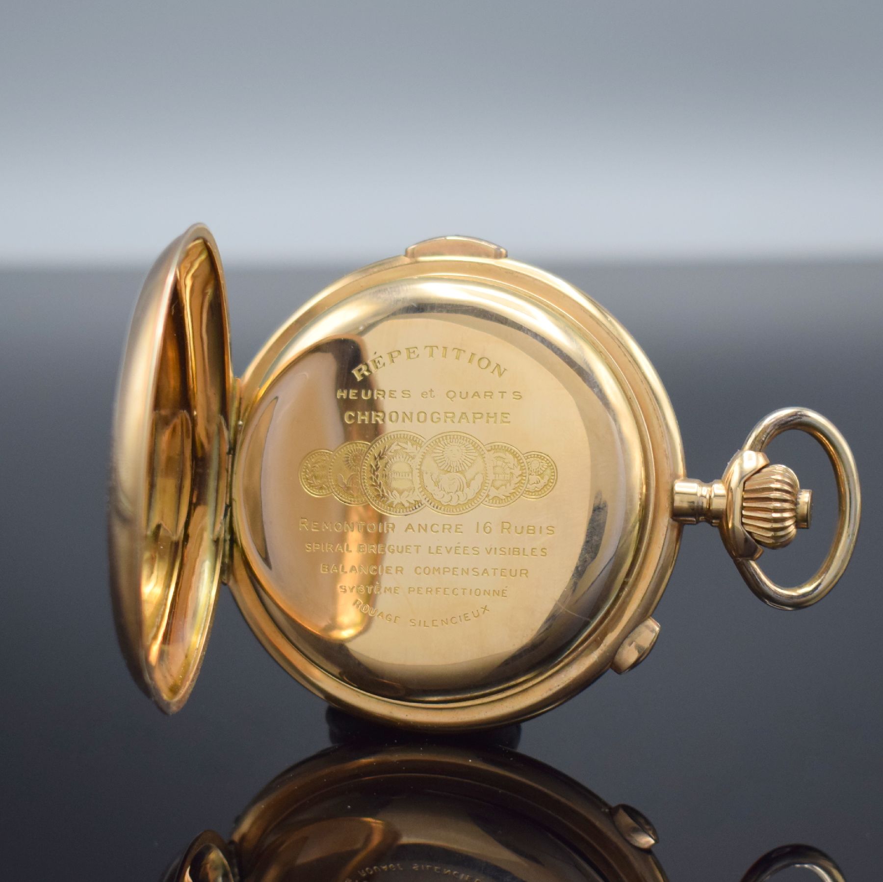 Detail e: Große Herrensavonette mit 1/4-Std.-Repetition & Schaltradchronograph in RG 585/000, Schweiz um 1900, glattes 3-Deckel Goldgeh. dell., Cuvette m. ...