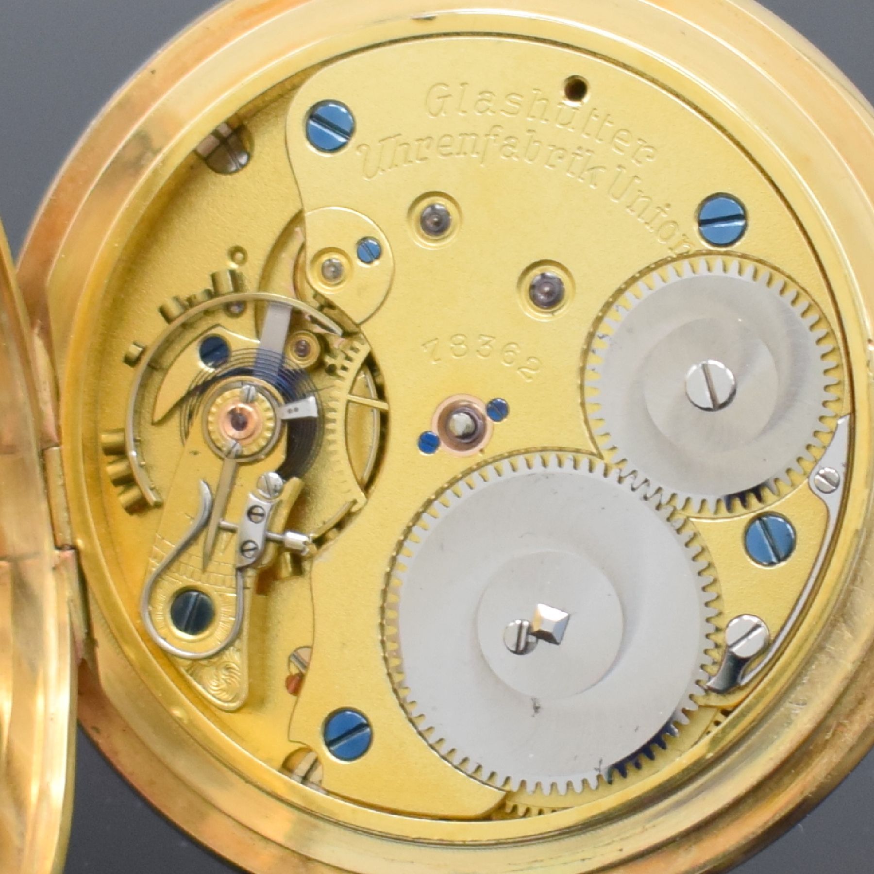 Detail k: UHRENFABRIK UNION Glashütte Herrensavonette in GG 585/000, Deutschland um 1920, glattes Lucia 3-Deckel Goldgeh., 2-tlg. Emailzifferbl. m. ...