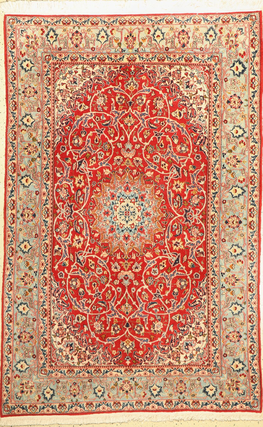 Esfahan fein alt, Persien, um 1940, Korkwolle auf Baumwolle, ca. 230 x 148 cm, EHZ: 2-3, (kleine Florfehlstelle).