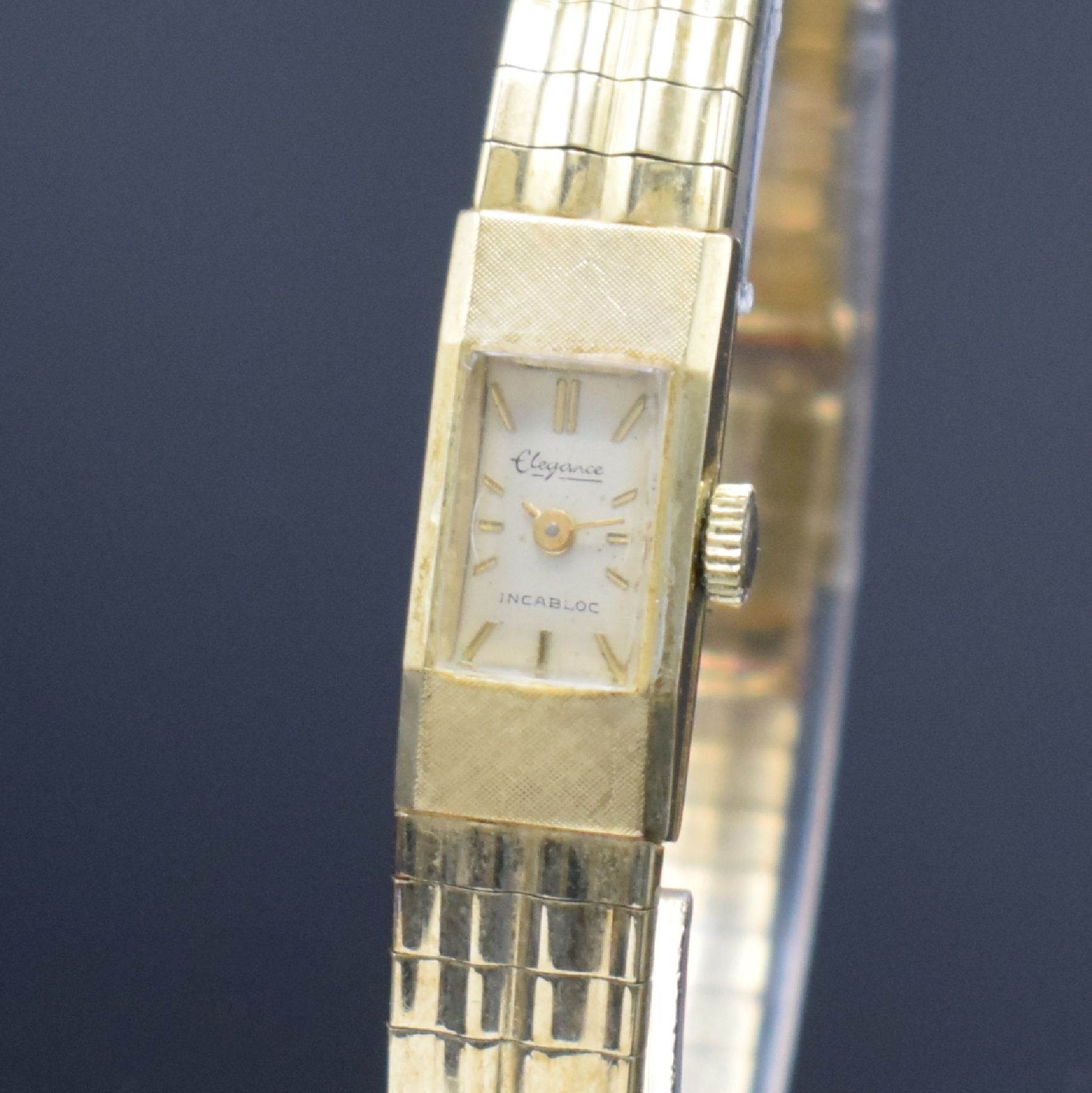Detail c: ELEGANCE Damenarmbanduhr in GG 585/000 mit Goldband in 585/000, Schweiz um 1960, Handaufzug, 2-teil. Geh., Boden aufgedr., Goldband m. Klappschl., ...