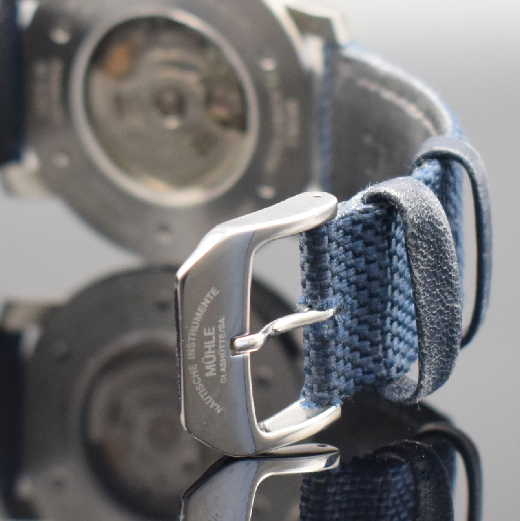 Detail d: MÜHLE GLASHÜTTE/SA Nautische Instrumente Herrenarmbanduhr Modell 29er in Stahl, Deutschland verk. lt. beil. Pap. 05/2020, Automatik, Ref. M1-25-32 ...
