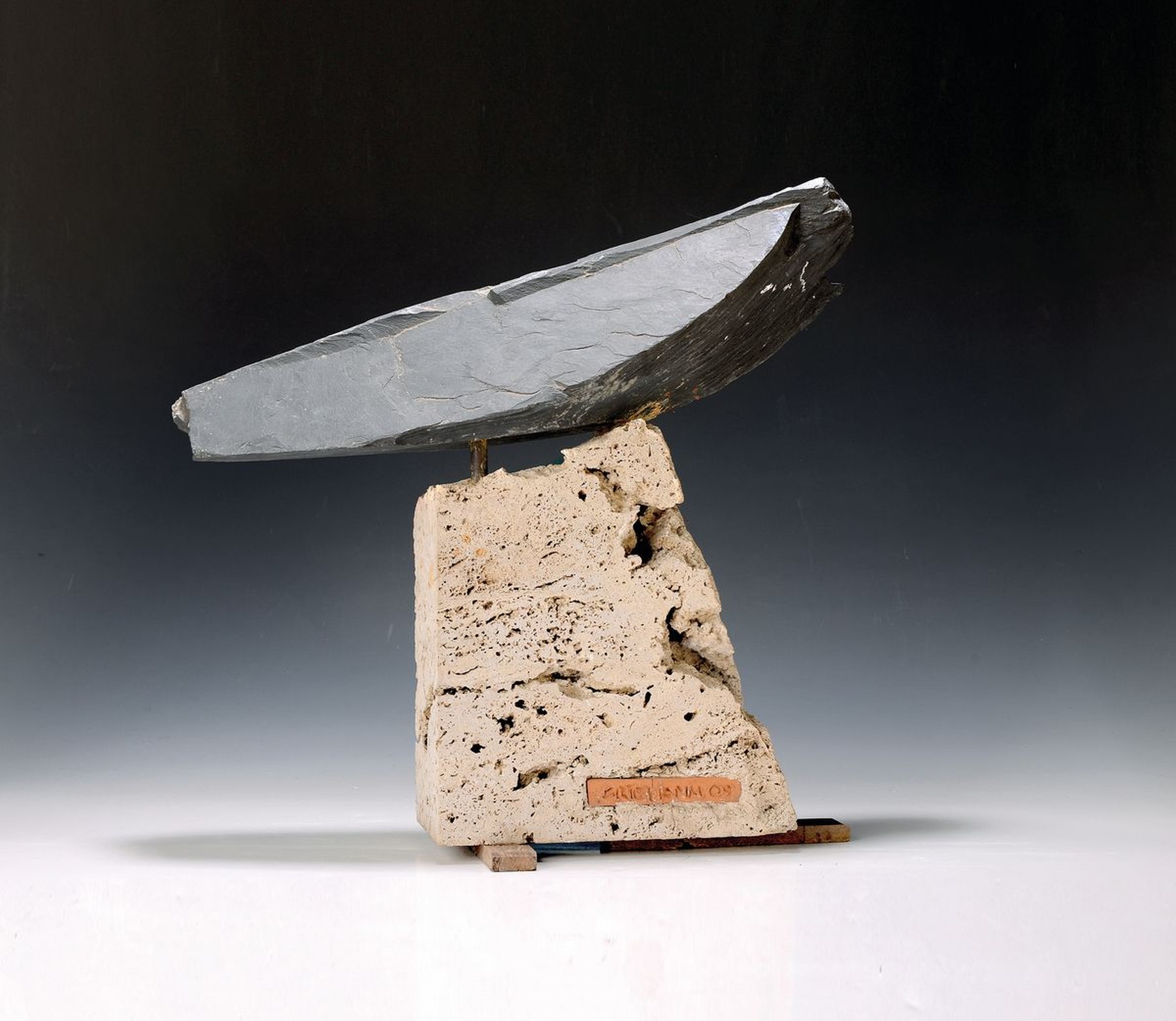 Werner Balthasar Griemann, geb. 1942 Wallern/Österreich, "Formation", Schiefer u.Tuffstein, auf Plakette signiert u. datiert (20)09, ...