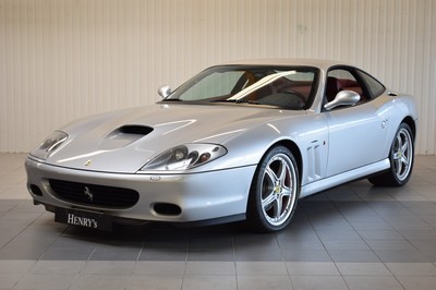 26370315b - Ferrari 575 F1 Maranello, first registered 01/2005, chassis number: ZFFBT55B000134687, mileage approximately 41.000 km, regularly serviced, 379 kW/515 PS, automatic transmission, exterior color silver metallic, interior full leather in Bordeaux, Daytona seats, complete onboard toolkit/original toolbox, 2 new tanks installed