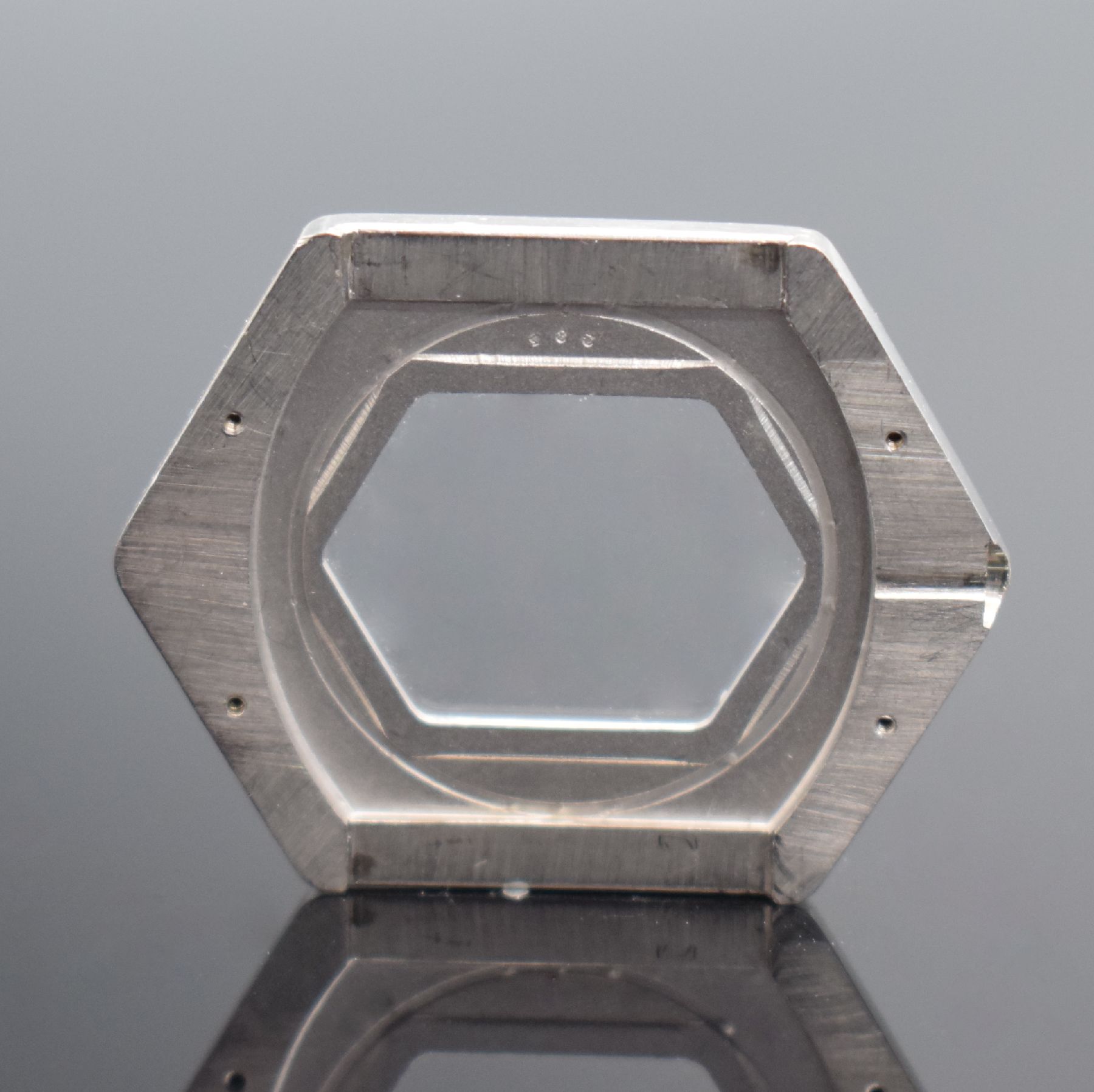Detail g: PIAGET 6-eckige mit Diamanten besetzte Armbanduhr in WG 750/000 Referenz 99055, Schweiz um 1975, Handaufzug, 2-tlg. Geh., Boden 4-fach verschr., ...