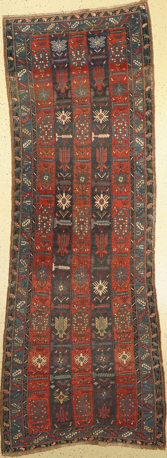 Antiker Daghestan, Kaukasus, 19.Jhd., Wolleauf Wolle, ca. 326 x 15 cm, EHZ: 4