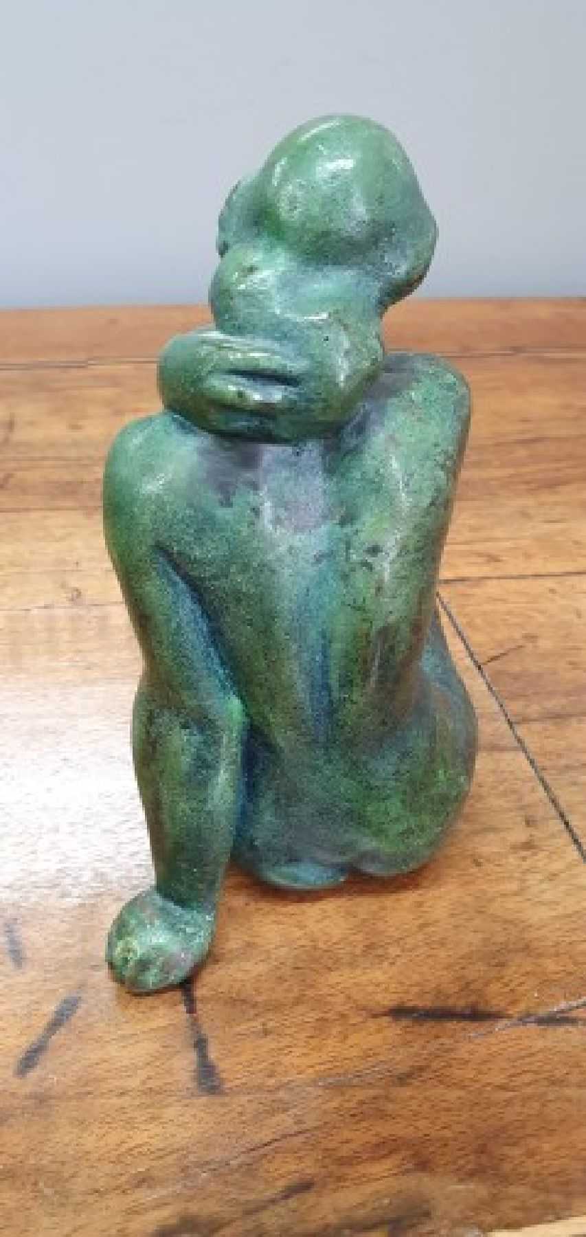 Detail d: Arno Breker, 1900-1991, sitzender Akt, Bronzeskulptur grün patiniert, signiert, H. ca. 17.5cm