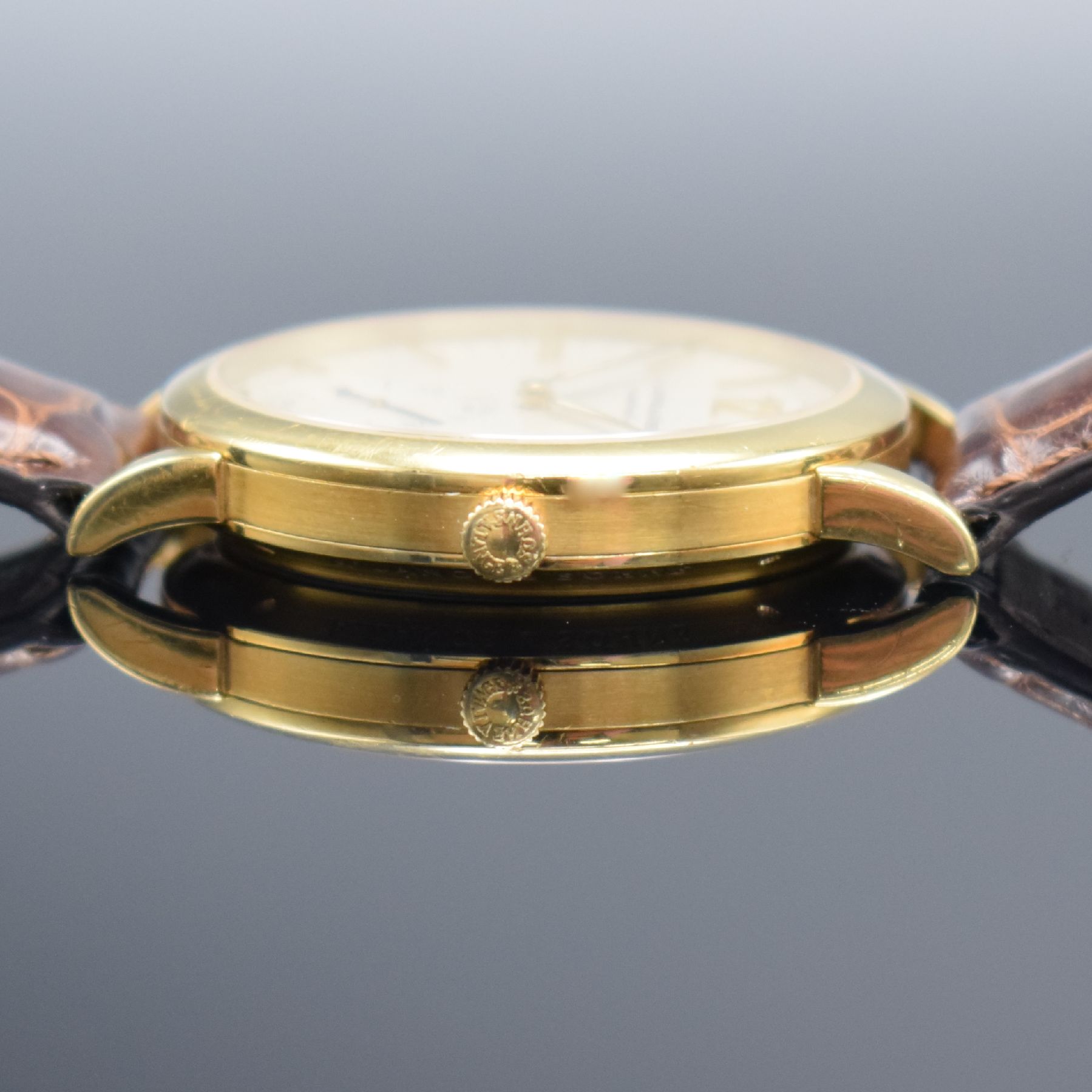 Detail e: A. LANGE & SÖHNE feine Herrenarmbanduhr Sax-O-Mat Referenz 301.021, Deutschland um 2000, Automatik, massives 3-teil. Gehäuse, Boden 6-fach ...
