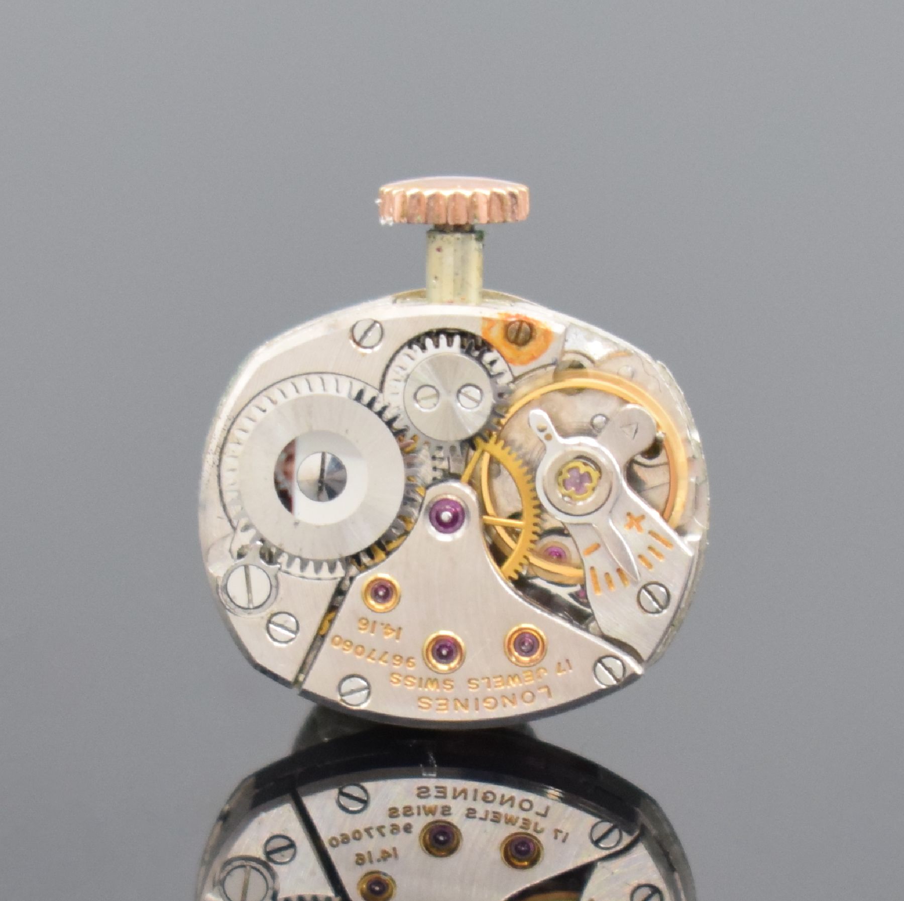 Detail g: Ausgefallene Damenarmbanduhr in RG 750/000 mit Longines Uhrwerk & Diamantbesatz, Schweiz um 1955, Handaufzug, wohl sog. Juweliersarbeit, aufw. Geh. ...