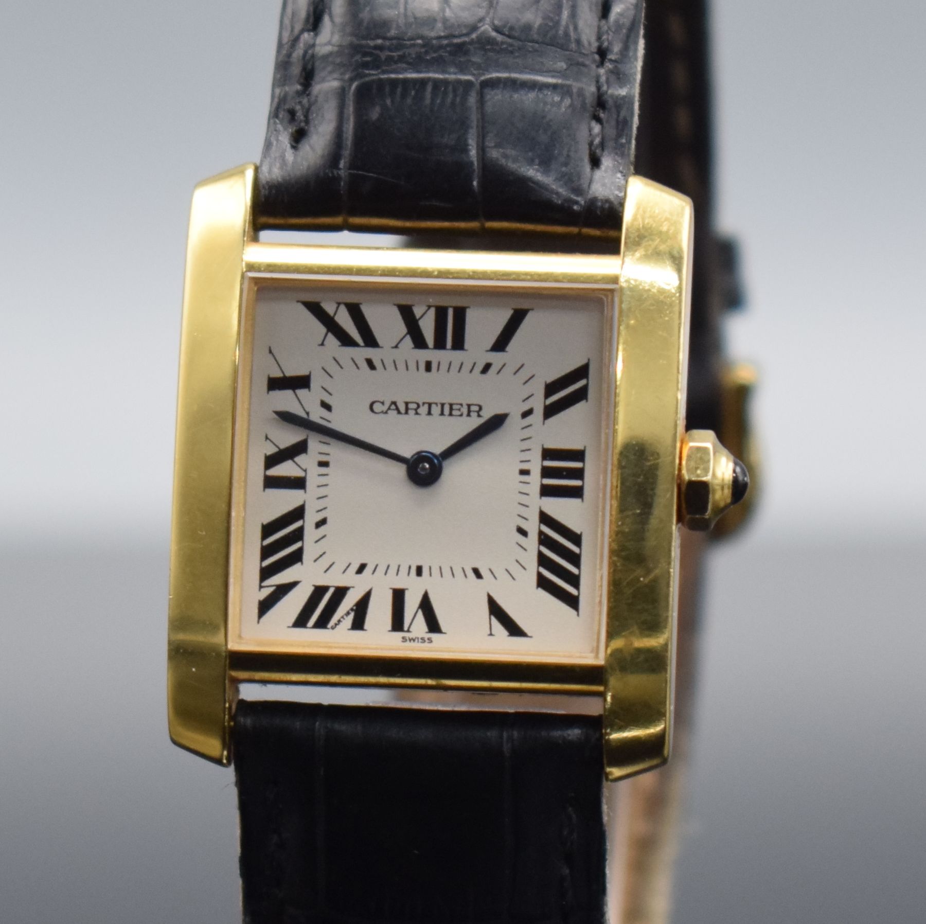 Detail c: CARTIER Damenarmbanduhr Tank Francaise in GG 750/000, Schweiz um 2005, quarz, Ref. 1821, Boden 4-fach verschr., neutr. Lederband m. orig. Dornschl. ...