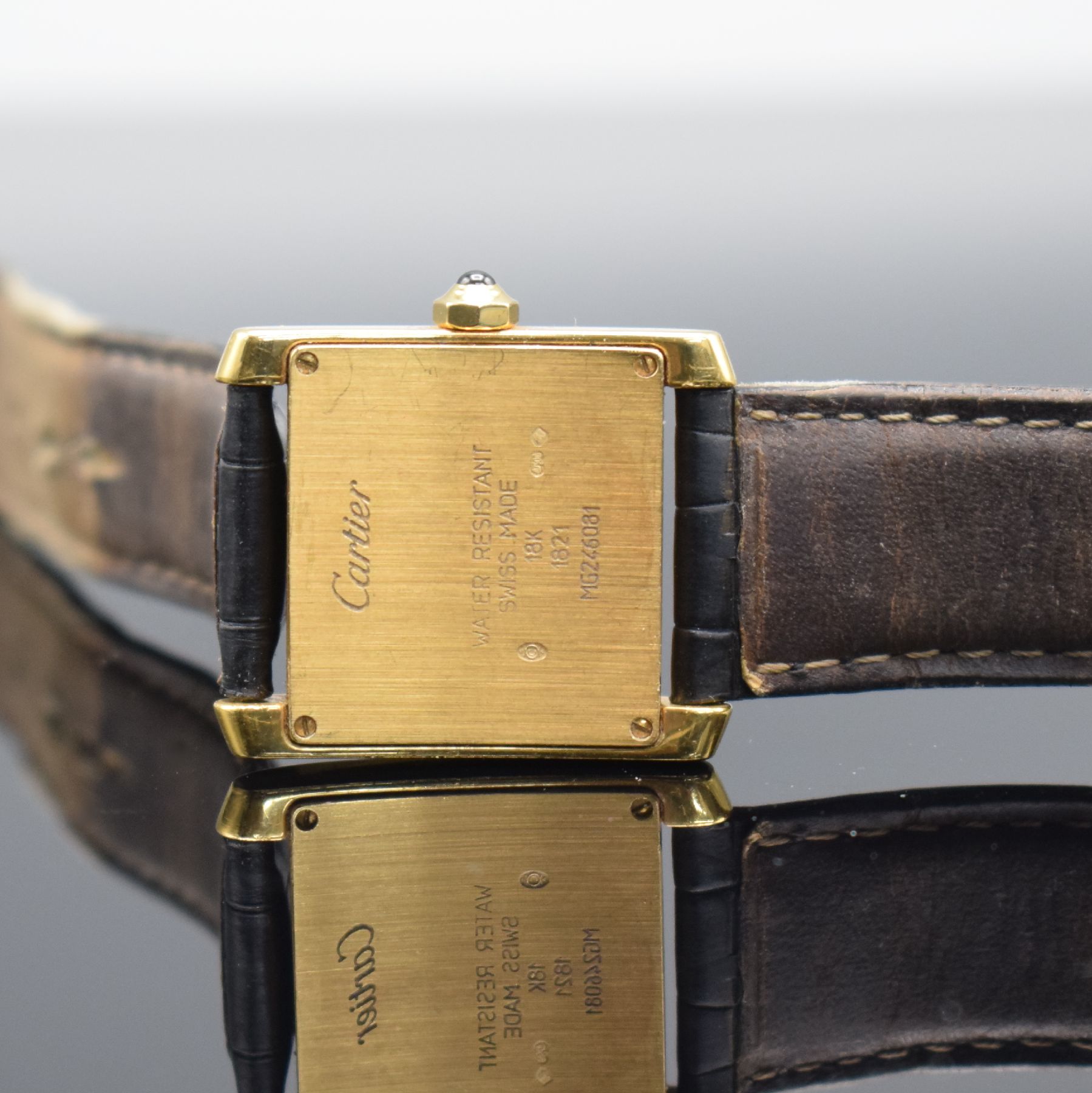 Detail f: CARTIER Damenarmbanduhr Tank Francaise in GG 750/000, Schweiz um 2005, quarz, Ref. 1821, Boden 4-fach verschr., neutr. Lederband m. orig. Dornschl. ...