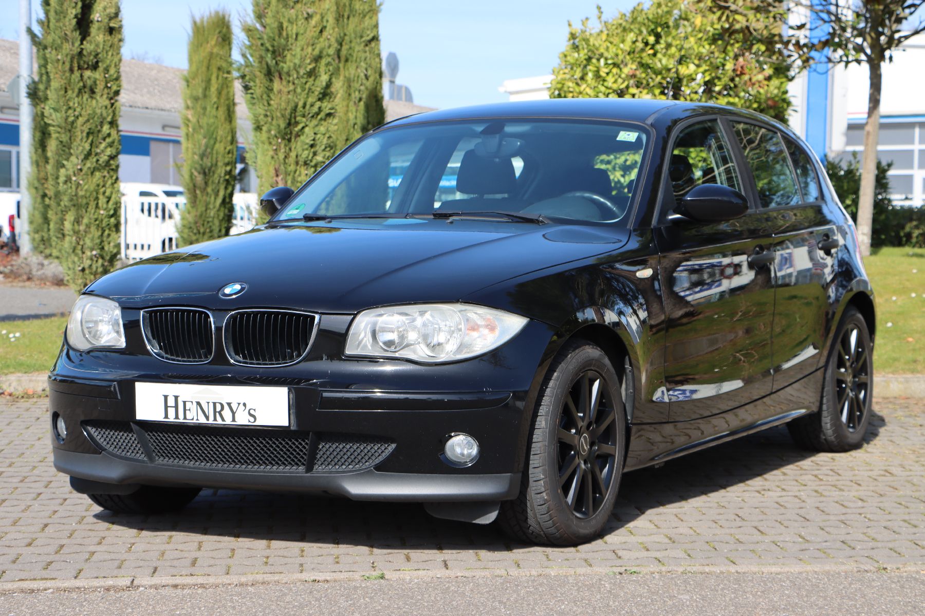BMW 116i Limousine, Fahrgestellnummer: WBAUF11020P089370, EZ 01/2007, 4. Hand, Laufleistung 166.899 km, HU 10/2022, 85 kW/116 PS, 6-Gang ...
