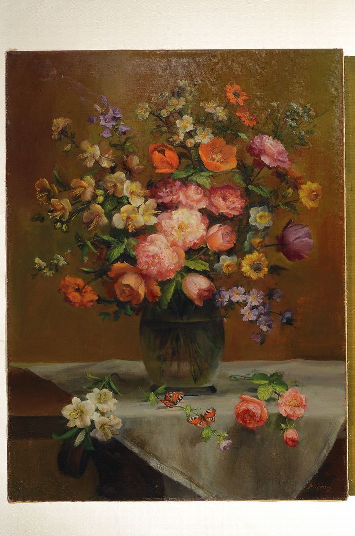 Detail k: Josef Konecny, 1907-1989, Blumenstillleben mit Schmetterlingen, Öl/Lwd, rechts unten signiert, ca. 80 x 60 cm