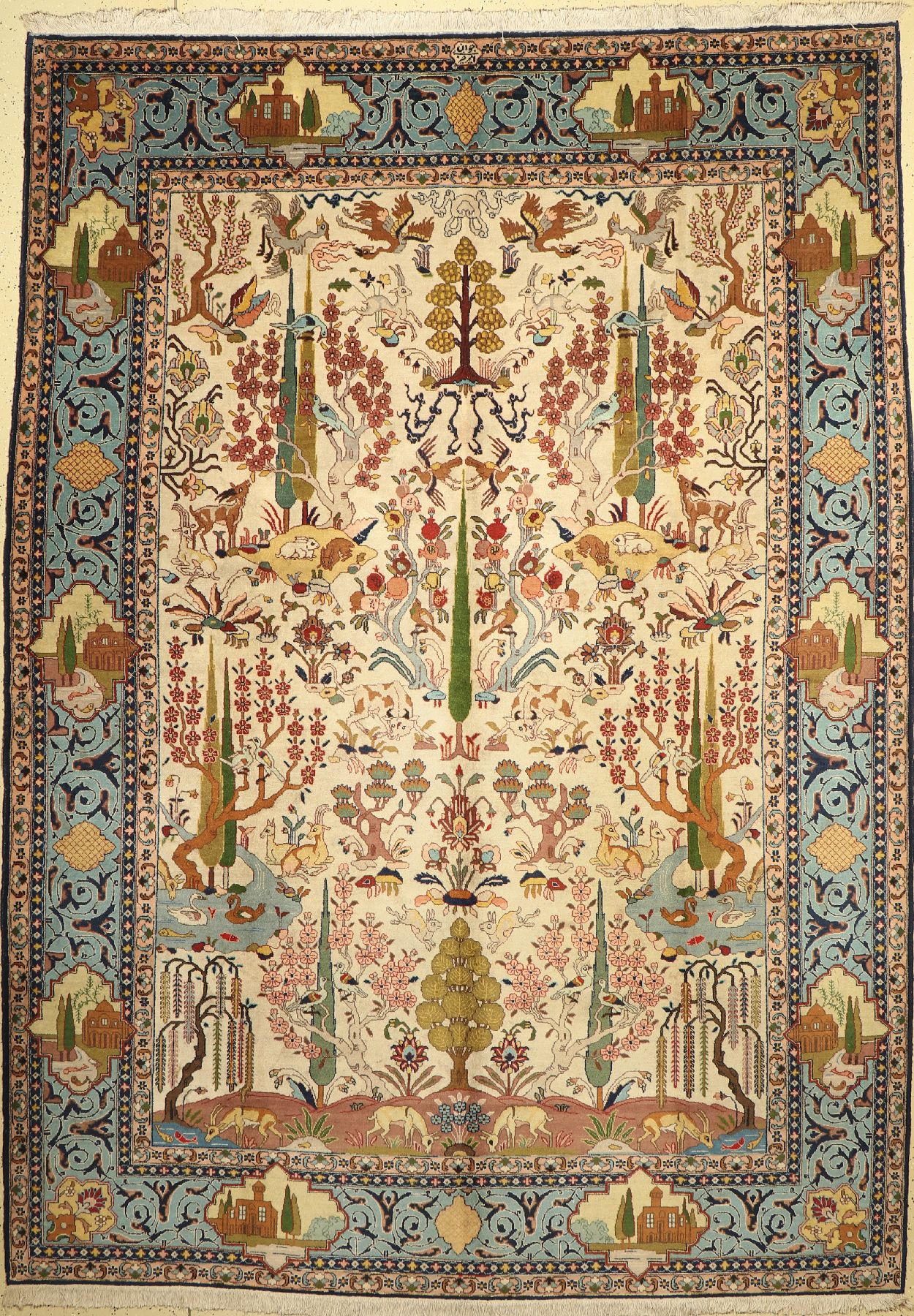 Täbriz alt(Amirkhiz), signiert, Persien, um1940, Wolle auf Baumwolle, ca. 371 x 294 cm, EHZ: 2
