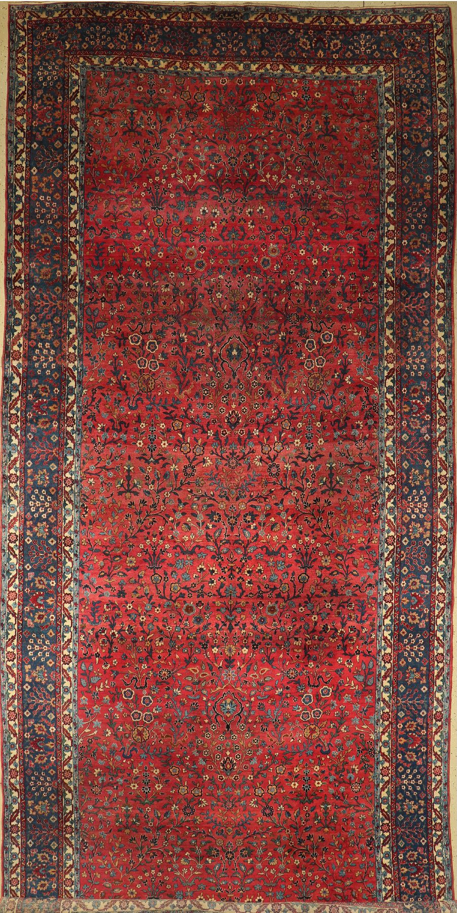 Antiker Kerman(OCM), signiert, Persien, um 1910, Korkwolle, ca. 580 x 260 cm, EHZ: 3 aus der Manufaktur Orient Carpet.