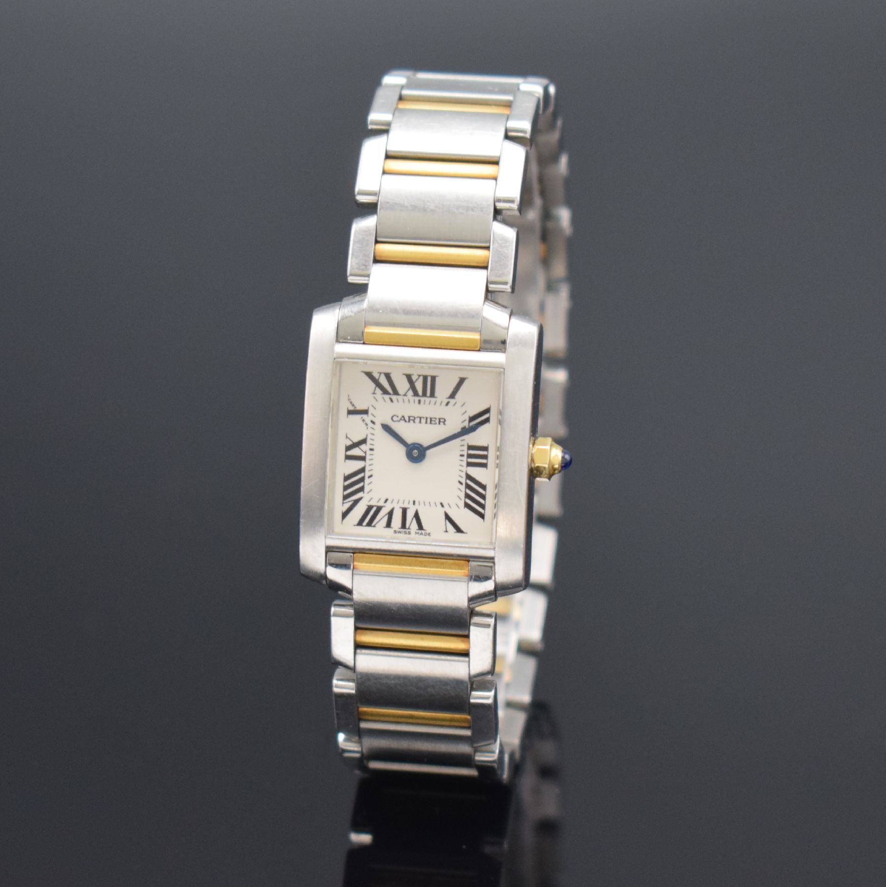 Detail b: CARTIER Tank Francaise Damenarmbanduhr Referenz 2384, Schweiz um 2005, quarz, Edelstahl/Gold kombiniert inkl. Gliederband m. dopp. Faltschl., Boden ...