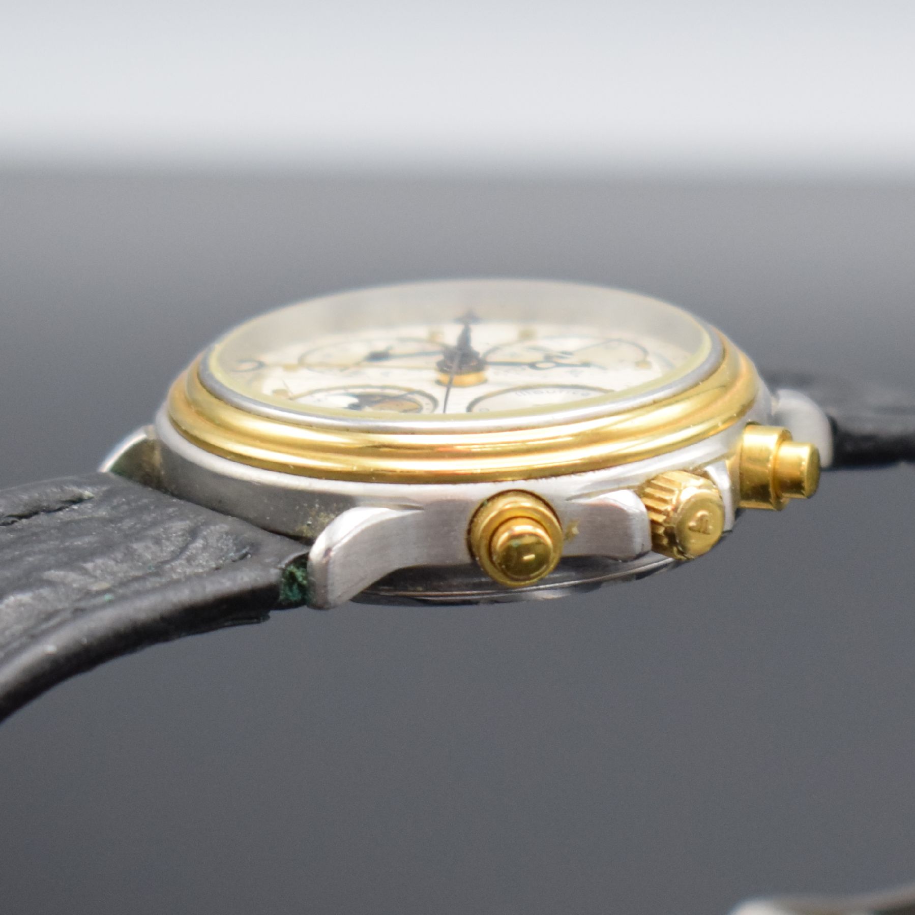 Detail d: MAURICE LACROIX Armbandchronograph mit Vollkalender inklusive Mondphase Referenz 02336, Schweiz um 1990, Automatik, Edelstahl/Gold komb., ...