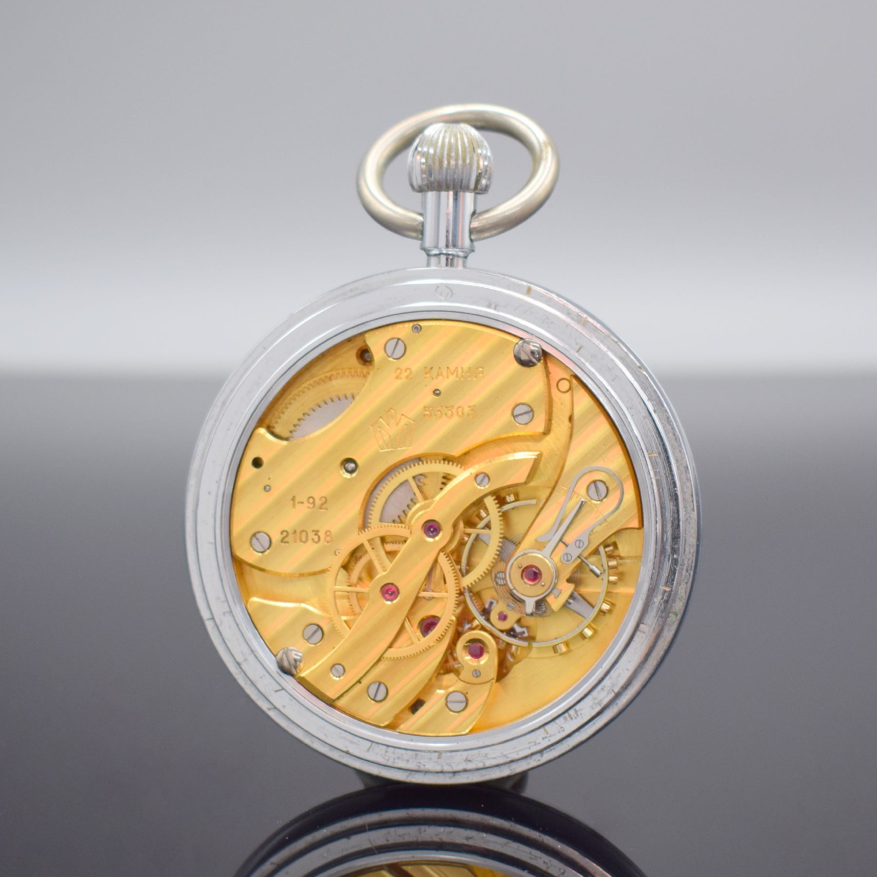 Detail c: POLJOT Beobachtungsuhr mit original Box & Papier, UDSSR um 1993, verchromtes Geh., Boden & Glasrand aufgedr., silb. Zifferbl. m. arab. Zahlen, ...